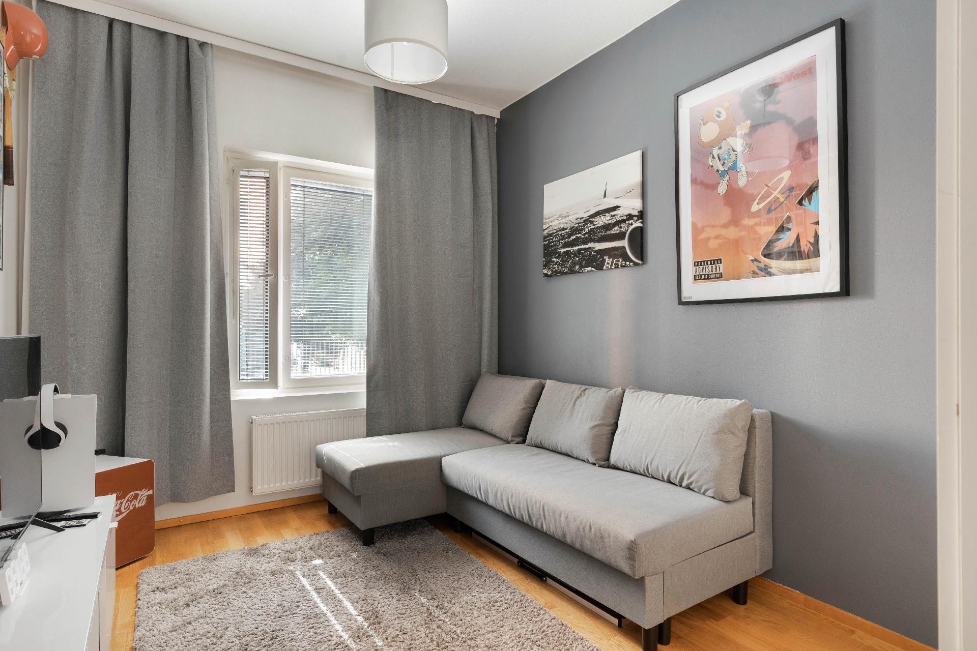 Maustetehtaankatu 9, Aurinkolahti, Helsinki