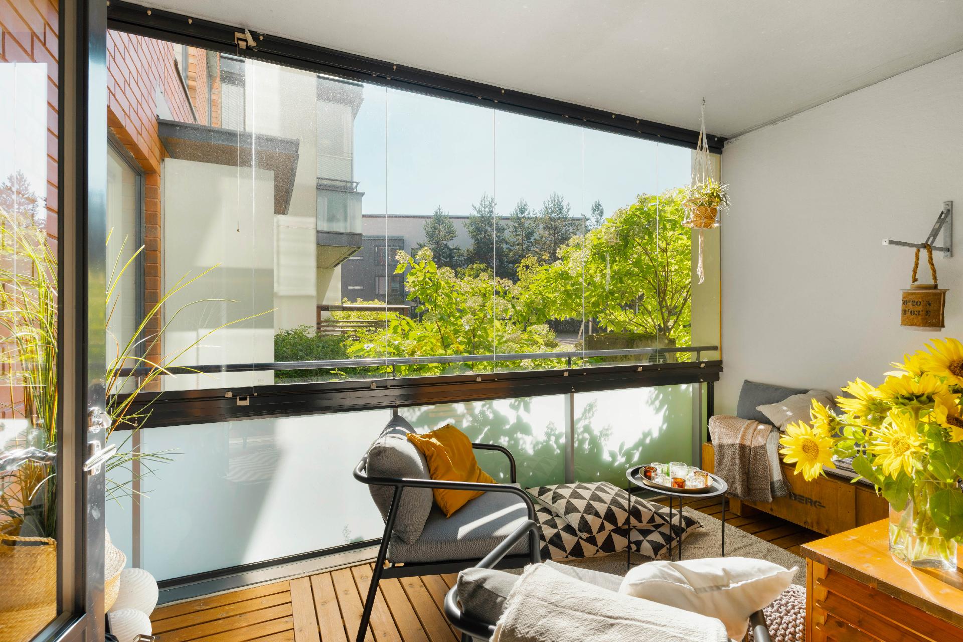 Maustetehtaankatu 9, Aurinkolahti, Helsinki