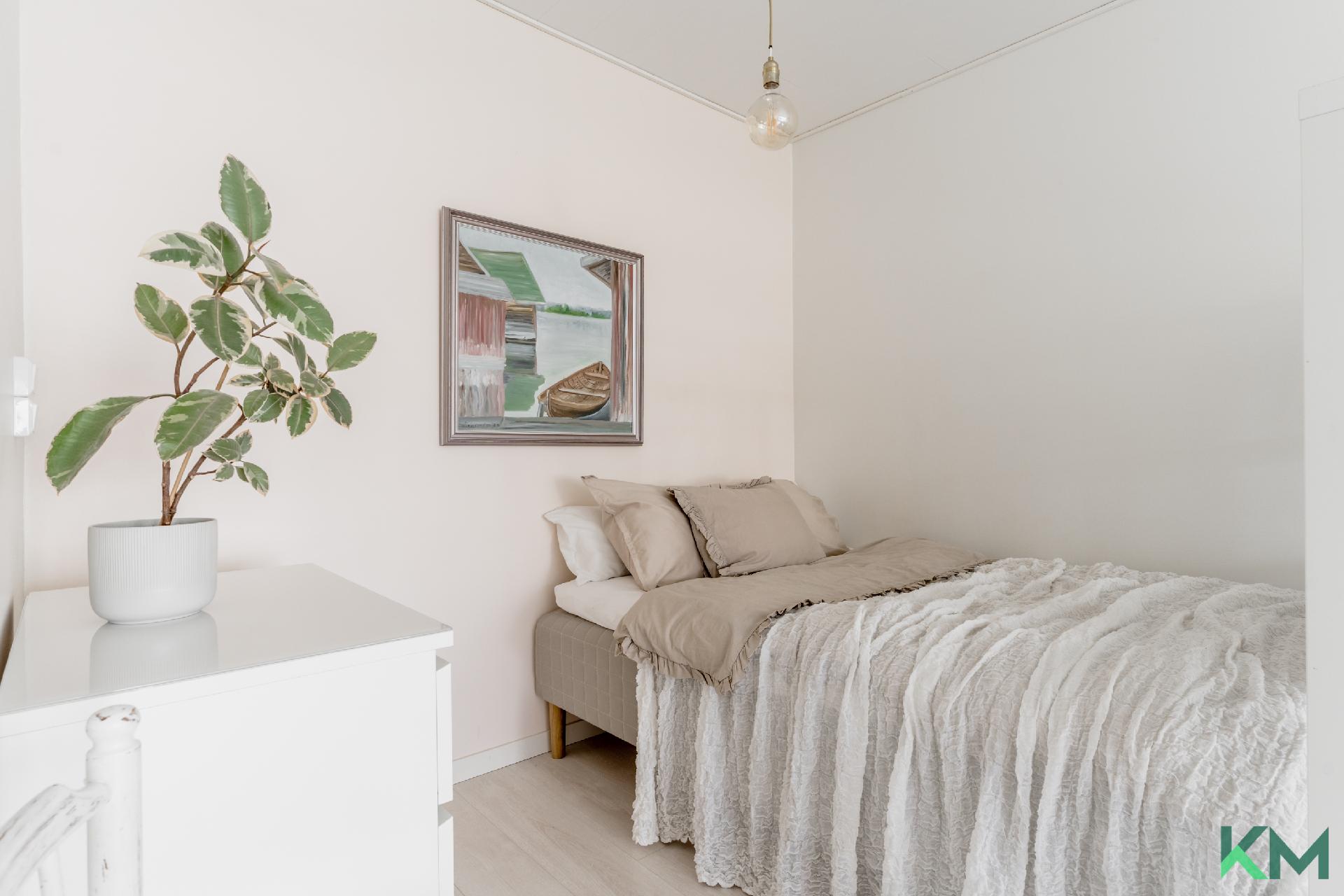 Klaavuntie 14, Puotila, Helsinki