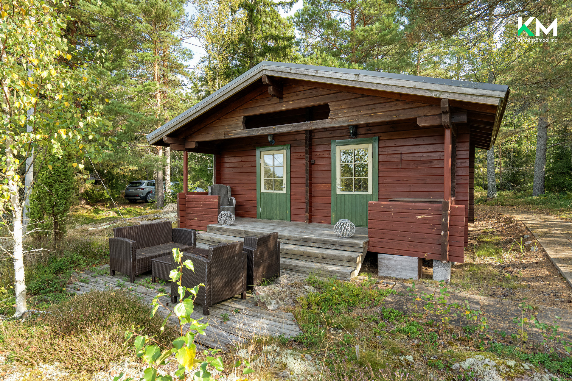 Aittarakennuksessa sähköt