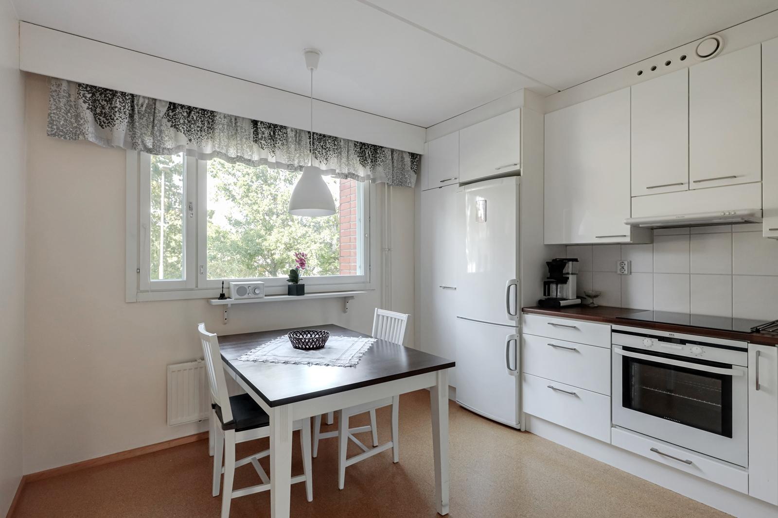Heinäpellonkuja 1, Ylä-Malmi, Helsinki