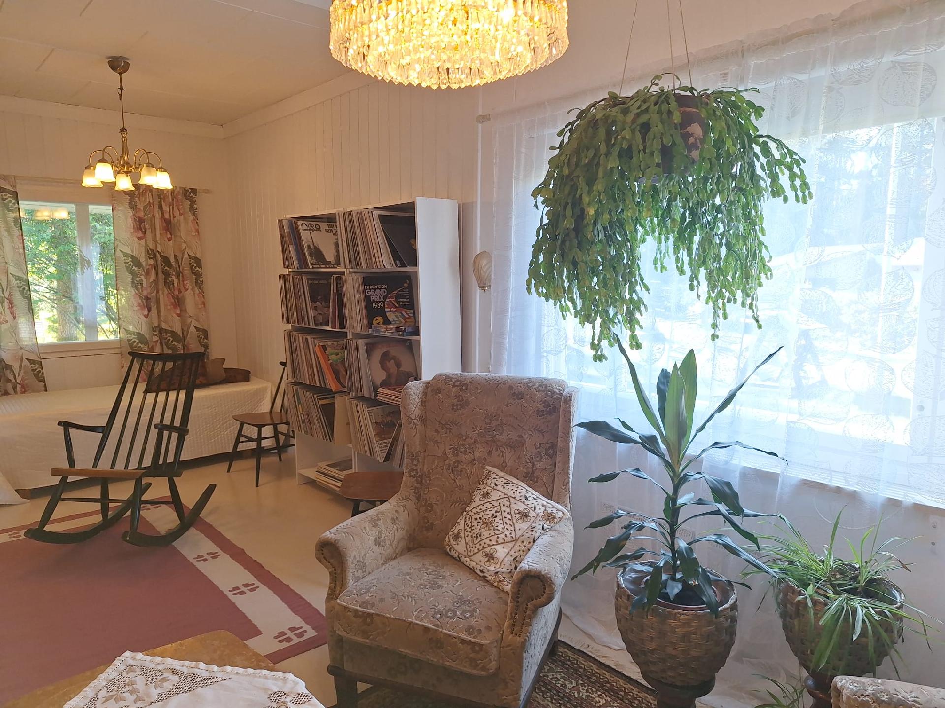 Veljestie 2, Könönpelto, Varkaus