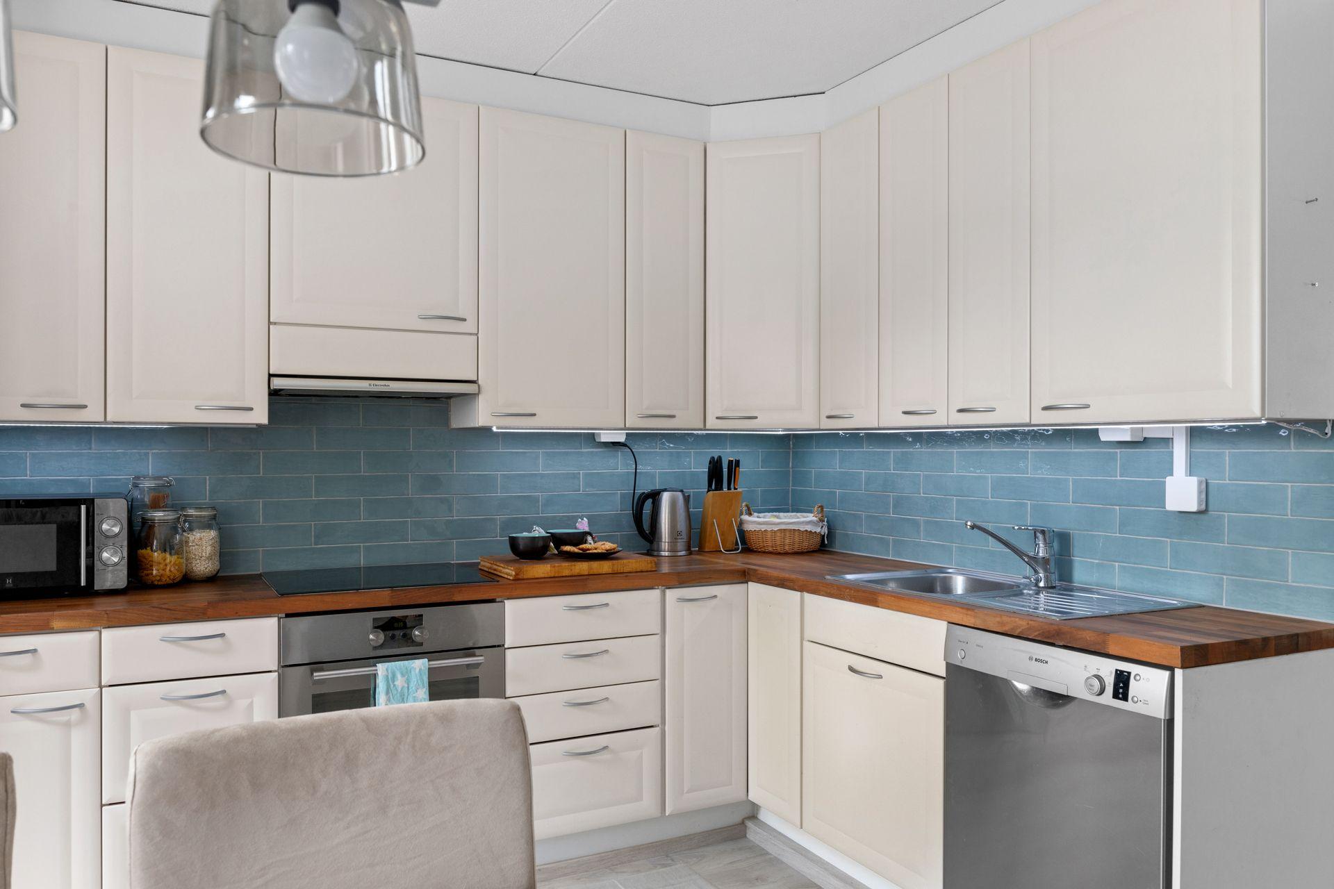 Kirjurinkuja 1, Perkkaa, Espoo