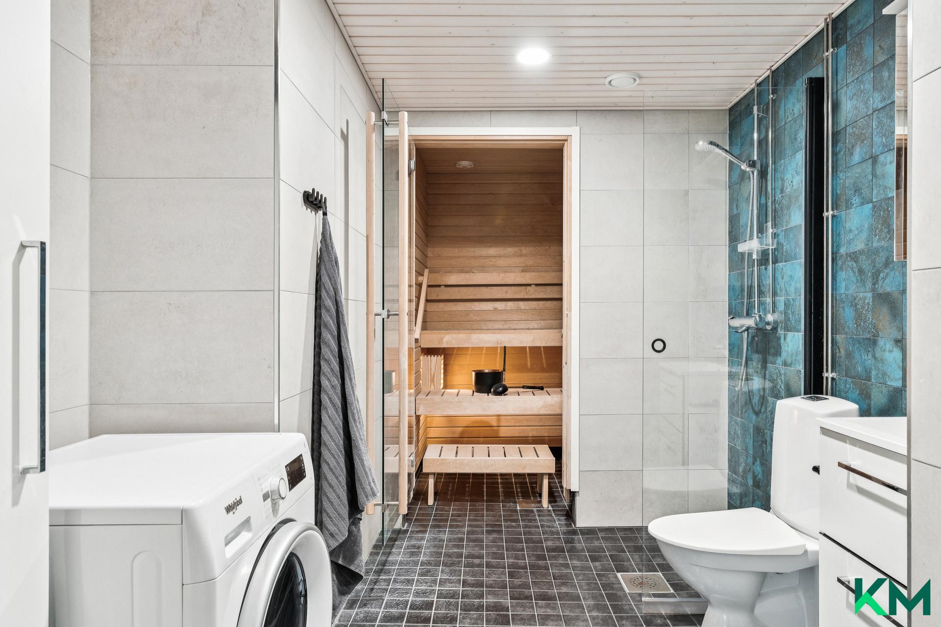 Lavakatu 8, Postipuisto, Helsinki