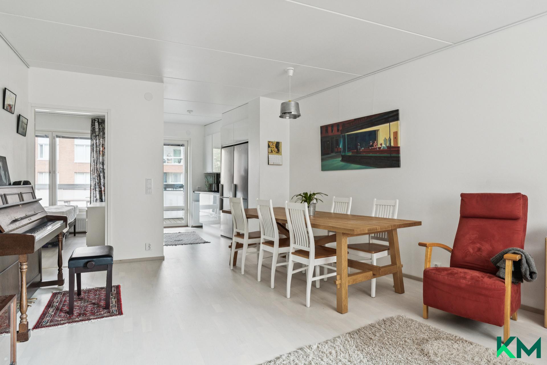 Lavakatu 8, Postipuisto, Helsinki