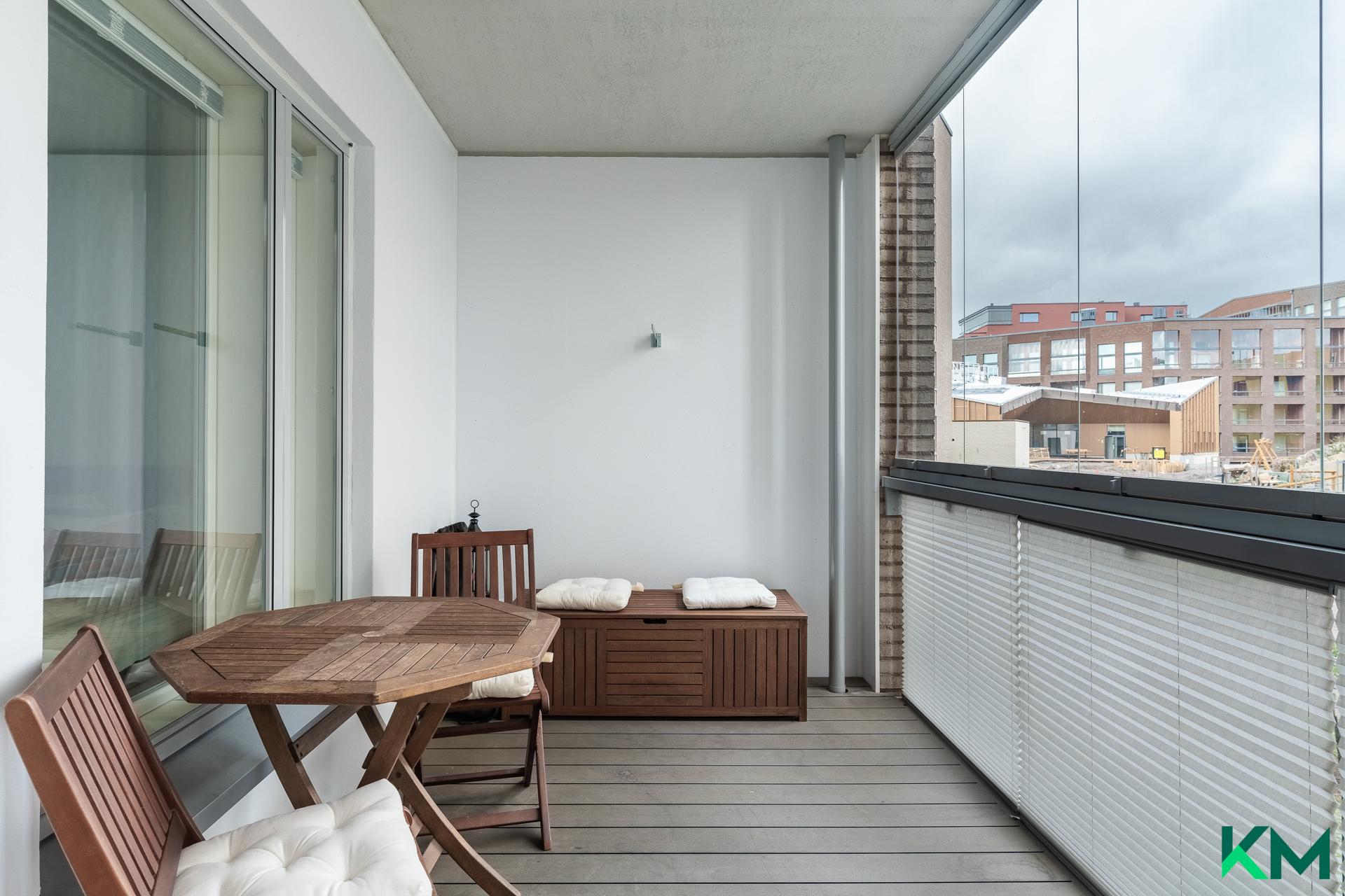 Lavakatu 8, Postipuisto, Helsinki