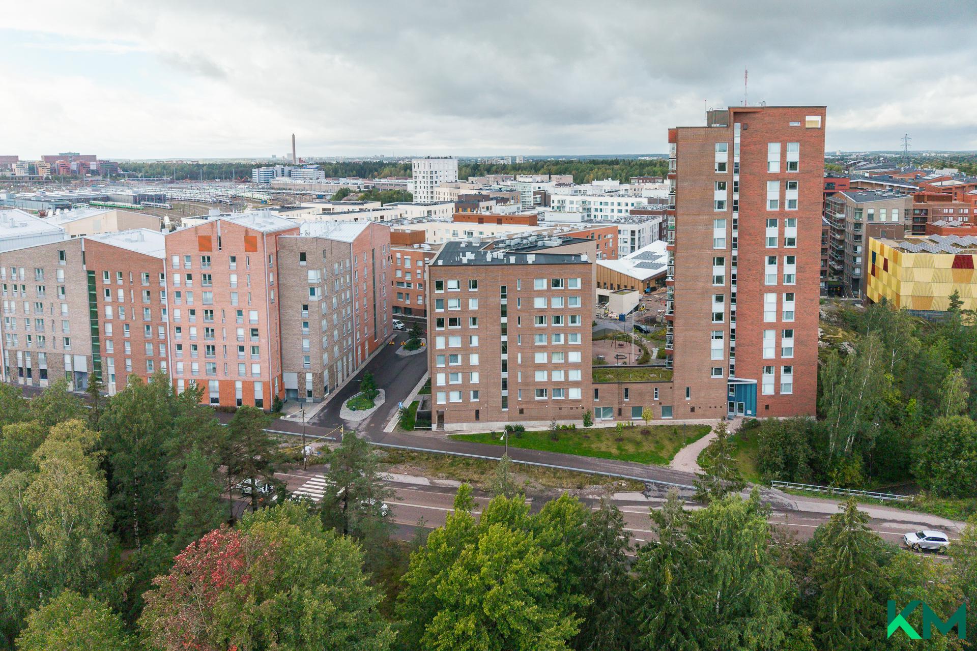 Lavakatu 8, Postipuisto, Helsinki