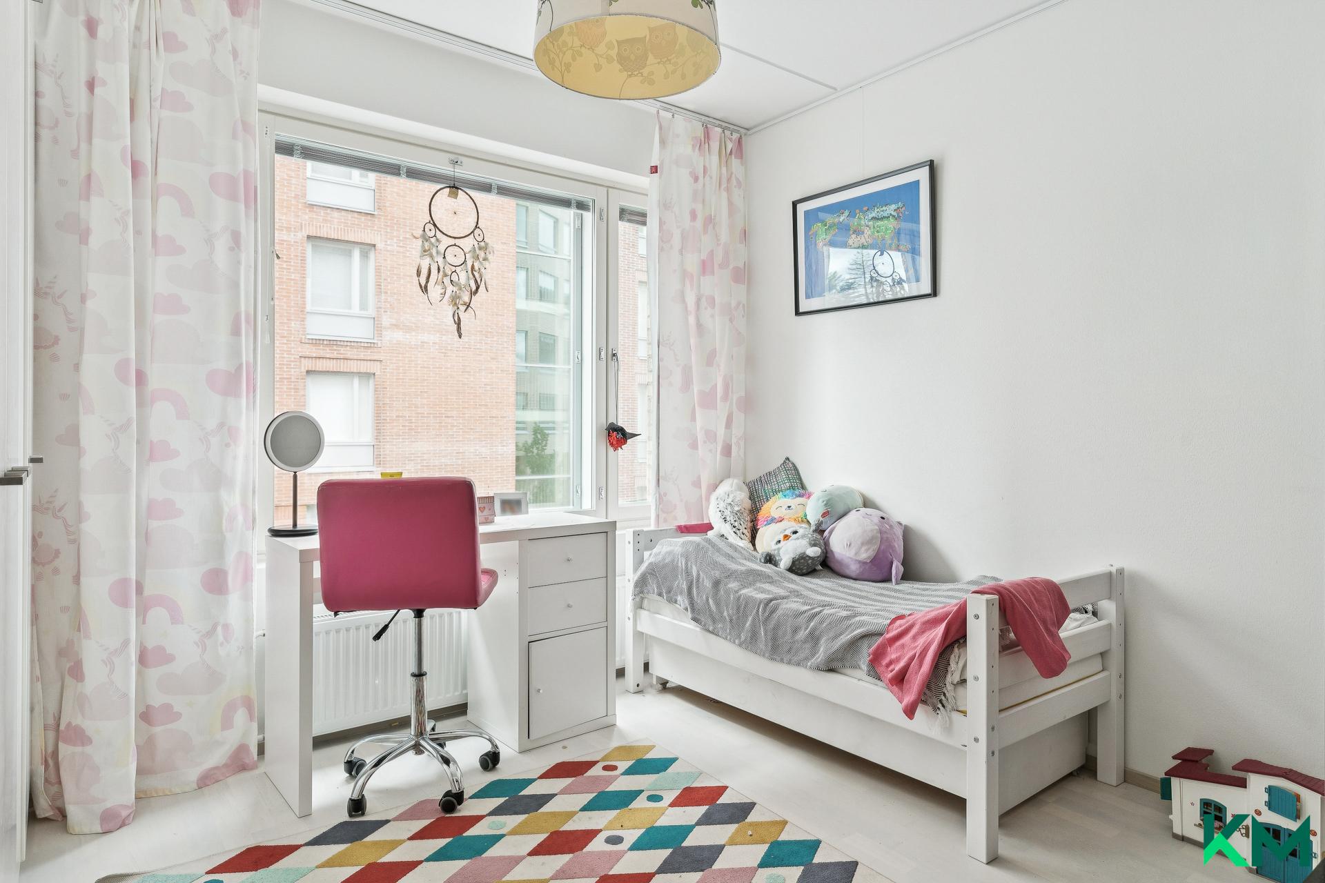 Lavakatu 8, Postipuisto, Helsinki