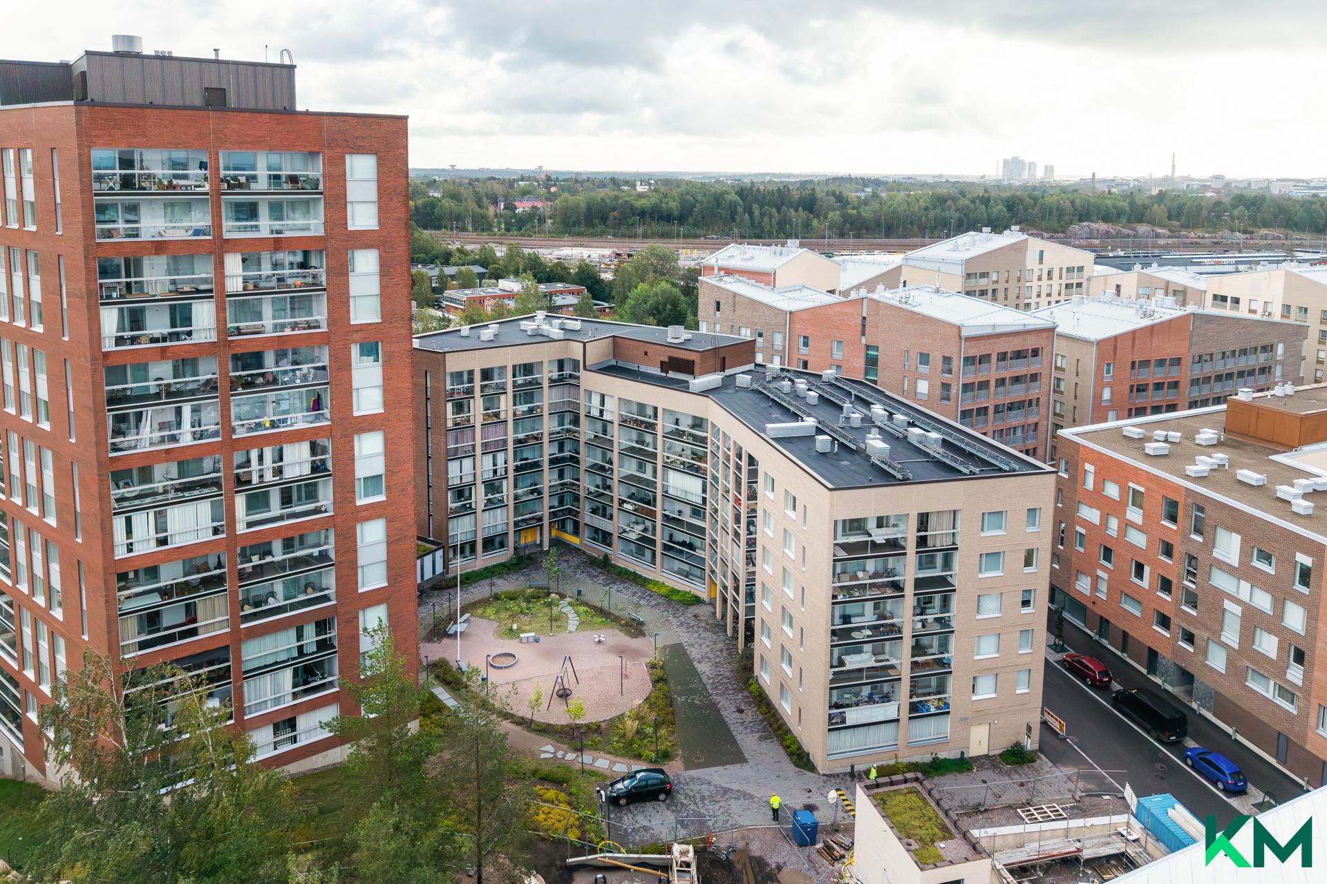 Lavakatu 8, Postipuisto, Helsinki