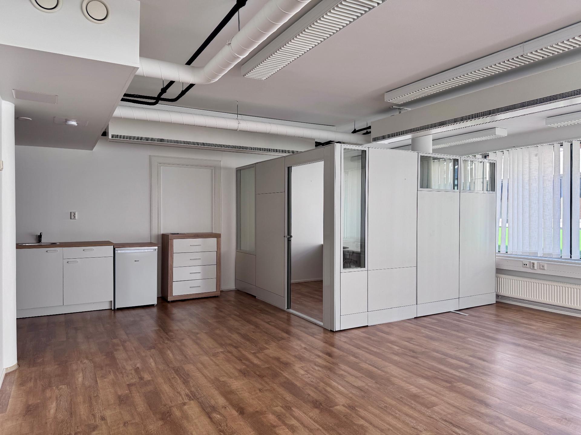 Keskikatu 4, Keskusta, Kouvola