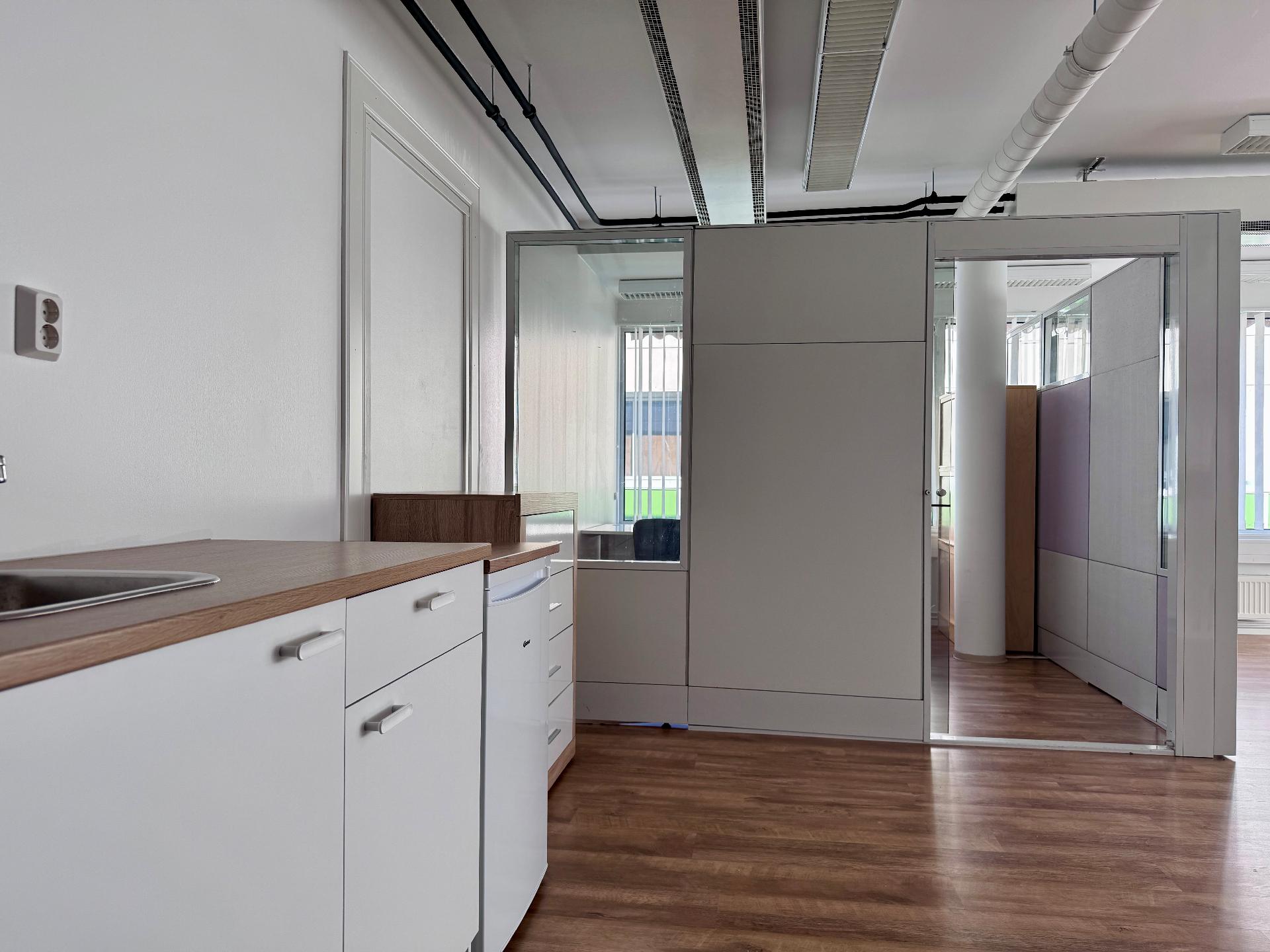 Keskikatu 4, Keskusta, Kouvola