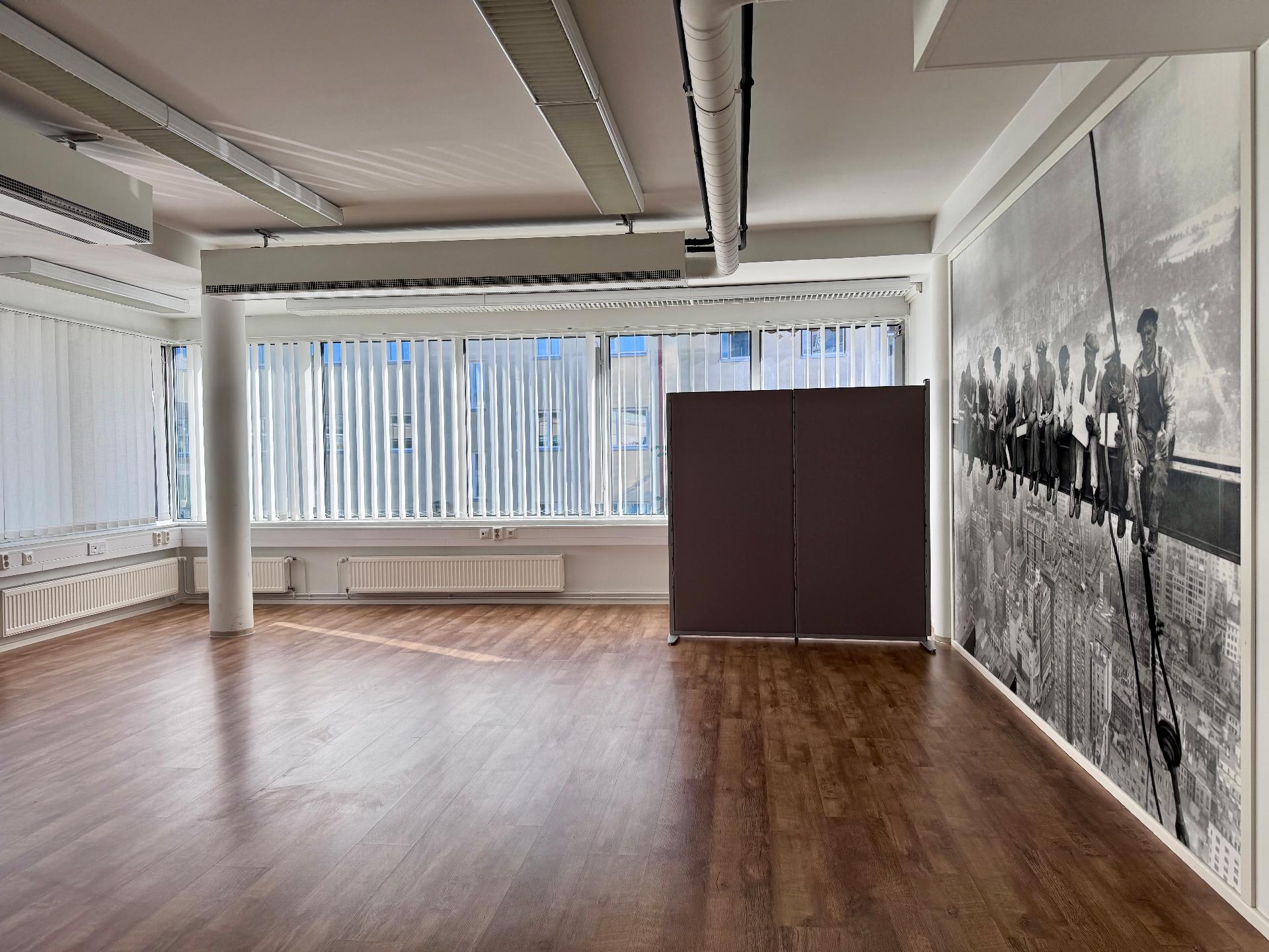 Keskikatu 4, Keskusta, Kouvola