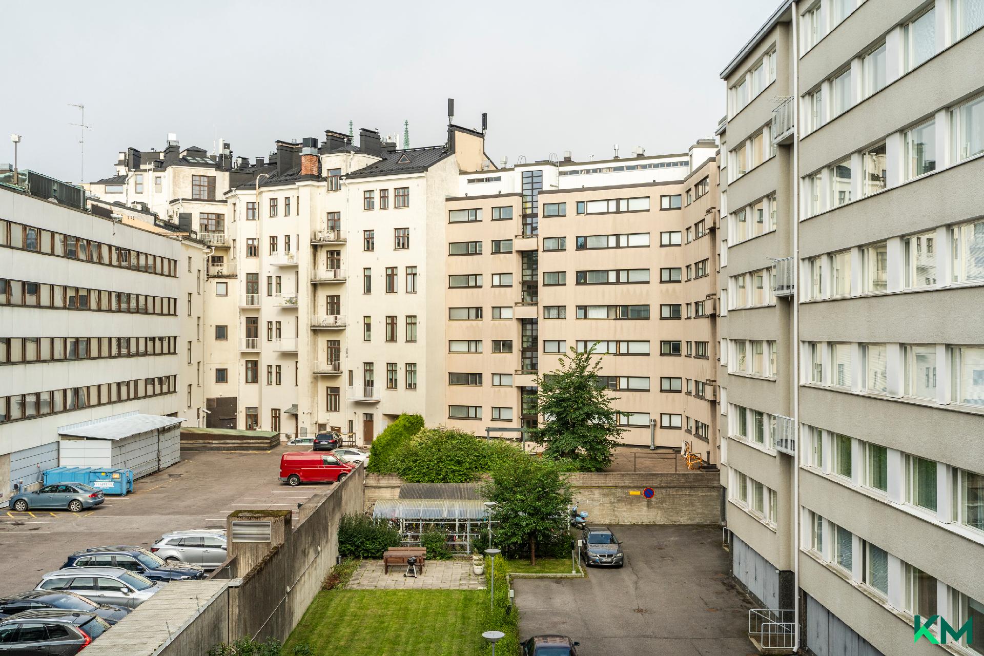 Näkymä keittiöstä