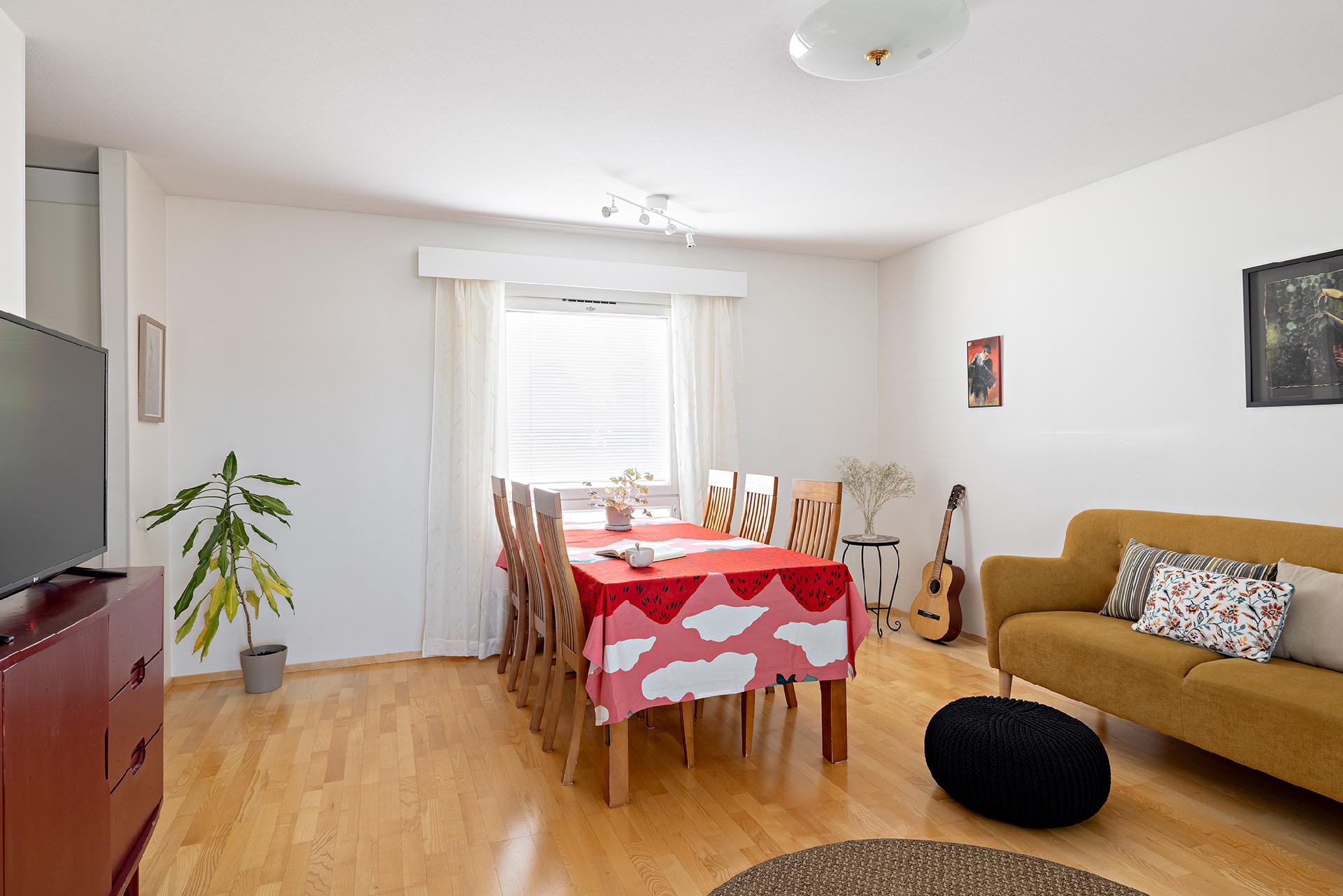 Erkintie 1, Hintta, Oulu