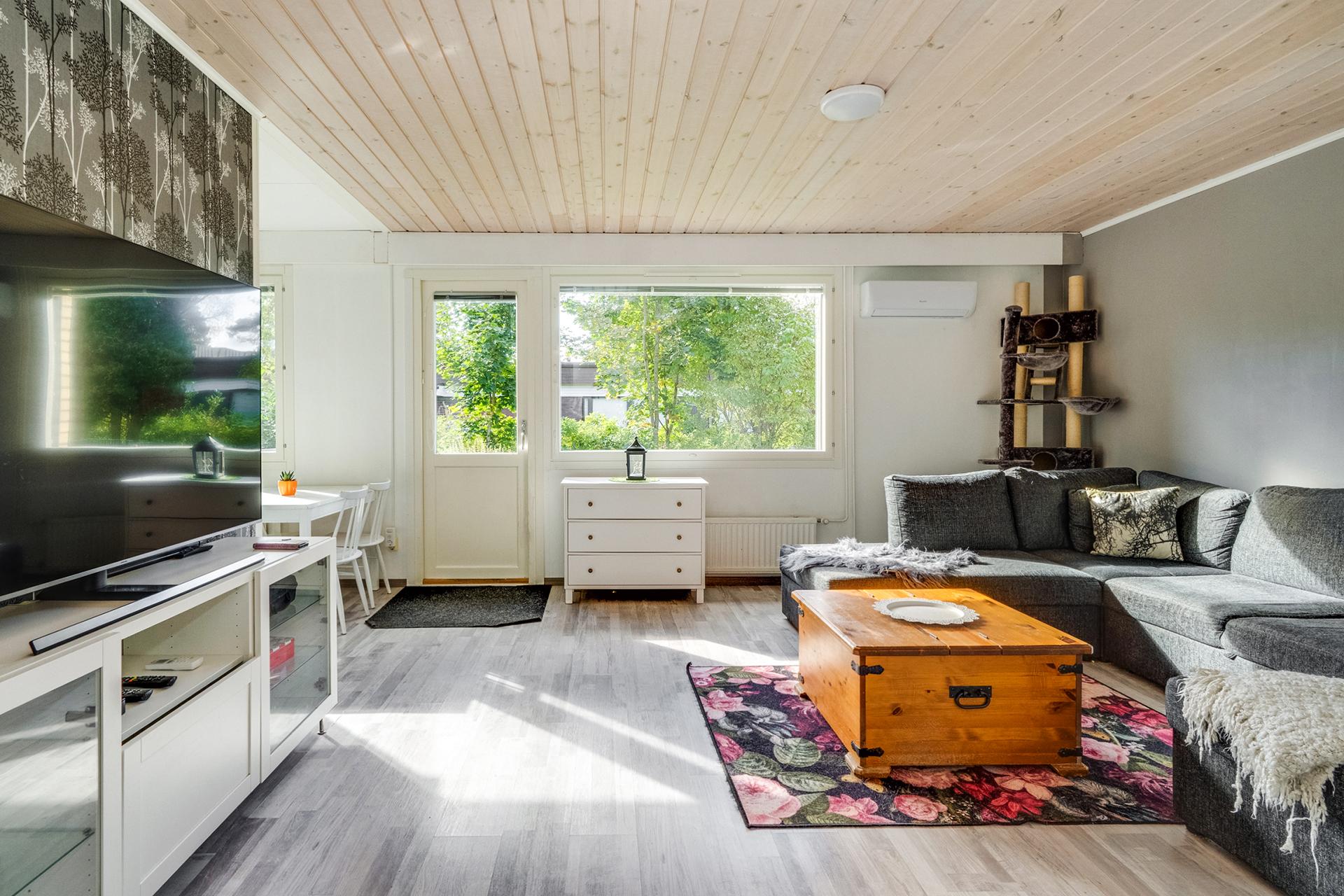 Mastontie 25, Vuorentausta, Ylöjärvi