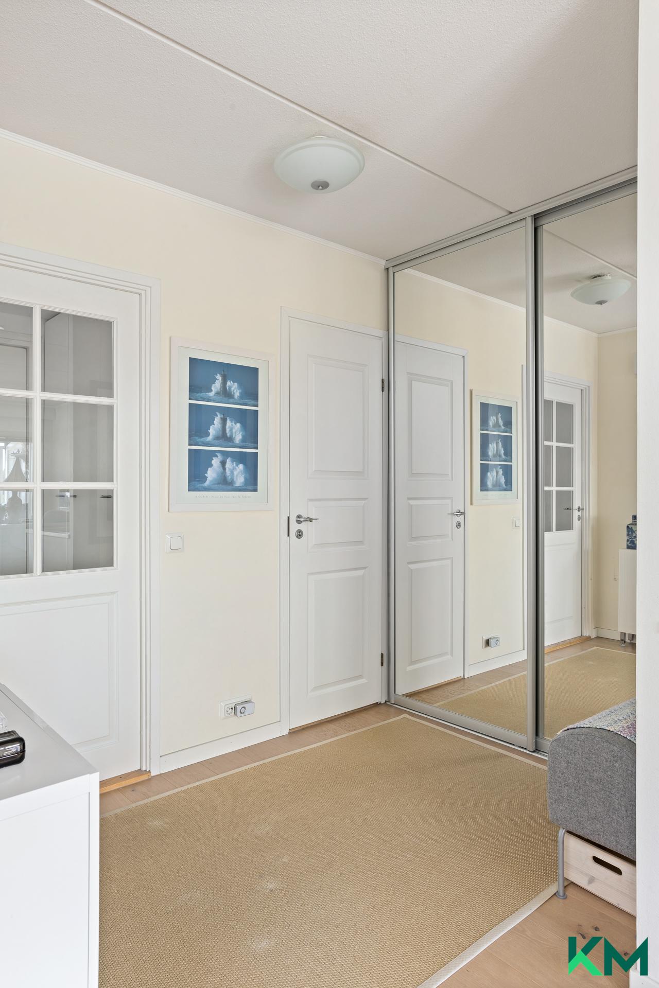 Ristiniementie 30, Laurinlahti, Espoo