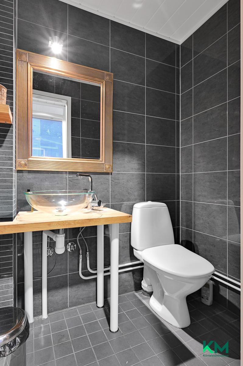 Raatihuoneentori 4, Tammisaari, Raasepori