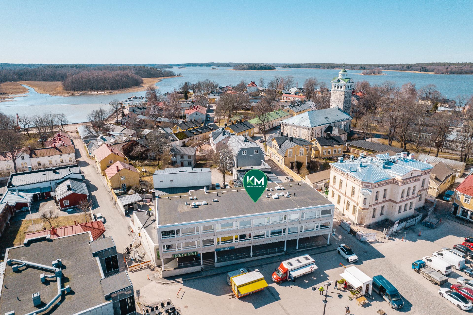 Raatihuoneentori 4, Tammisaari, Raasepori