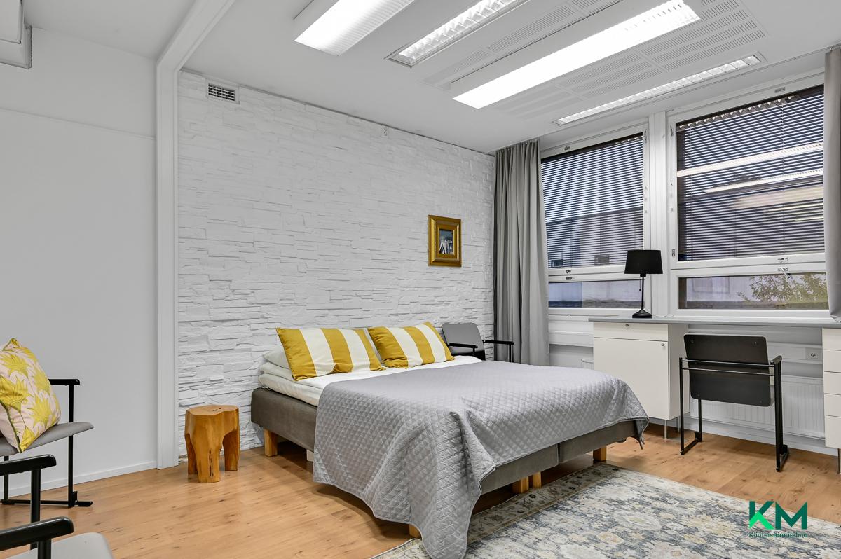 Raatihuoneentori 4, Tammisaari, Raasepori