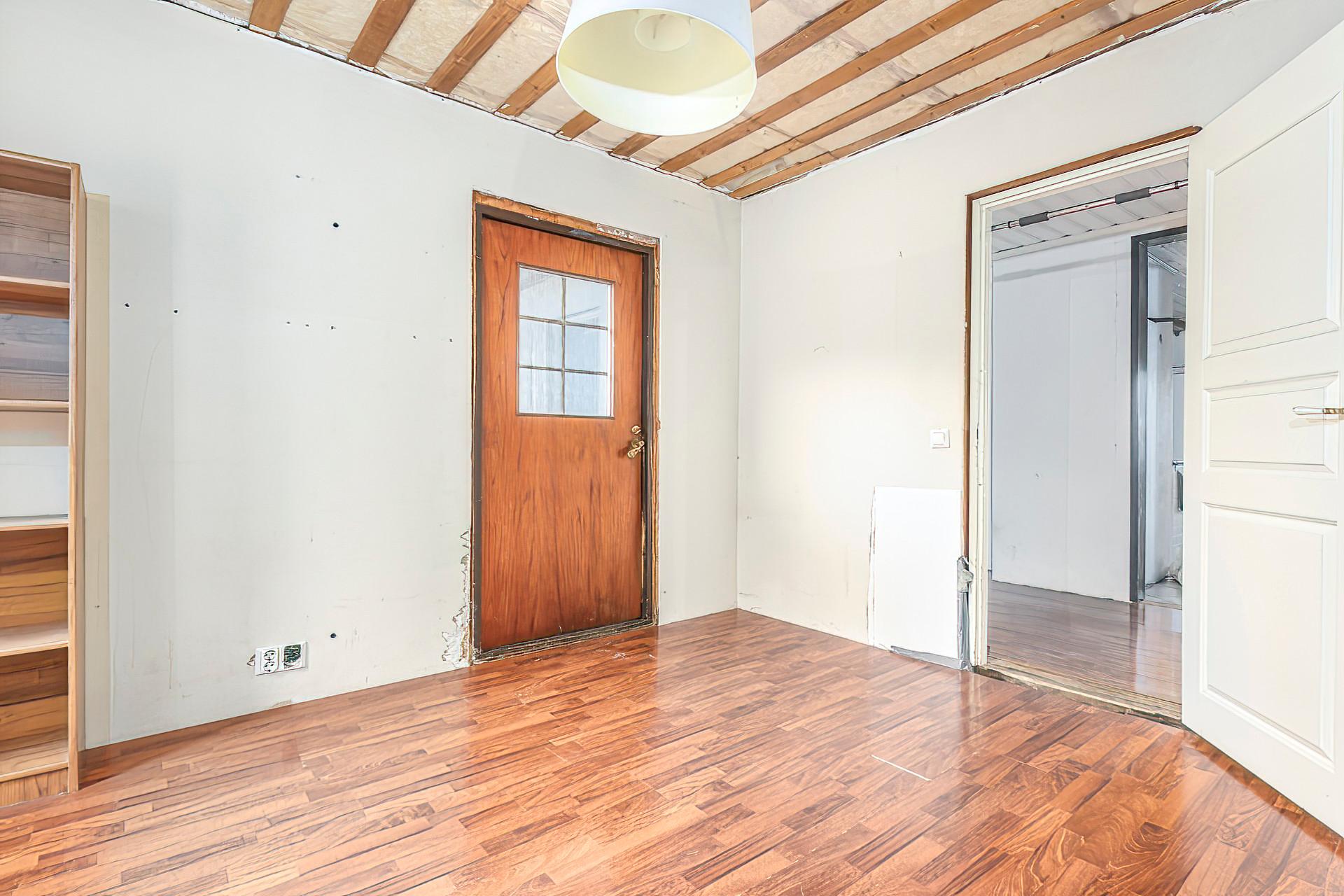 Hanskintie 18, Hyvinkäänkylä, Hyvinkää