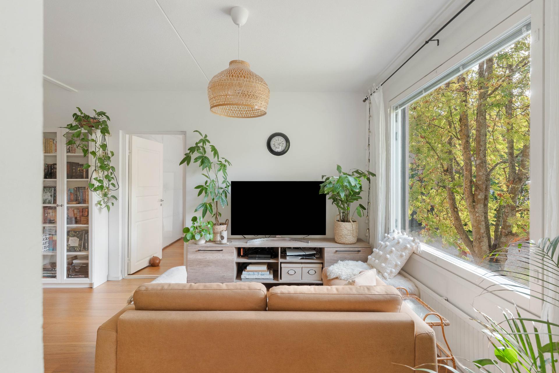 Aapelinkatu 5, Matinkylä, Espoo