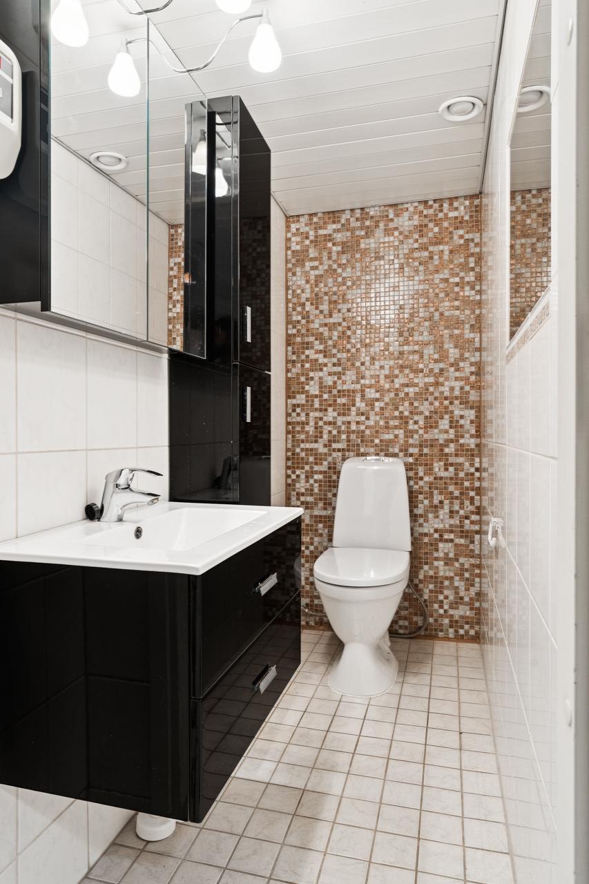 Humiseva 1, Viherlaakso, Espoo