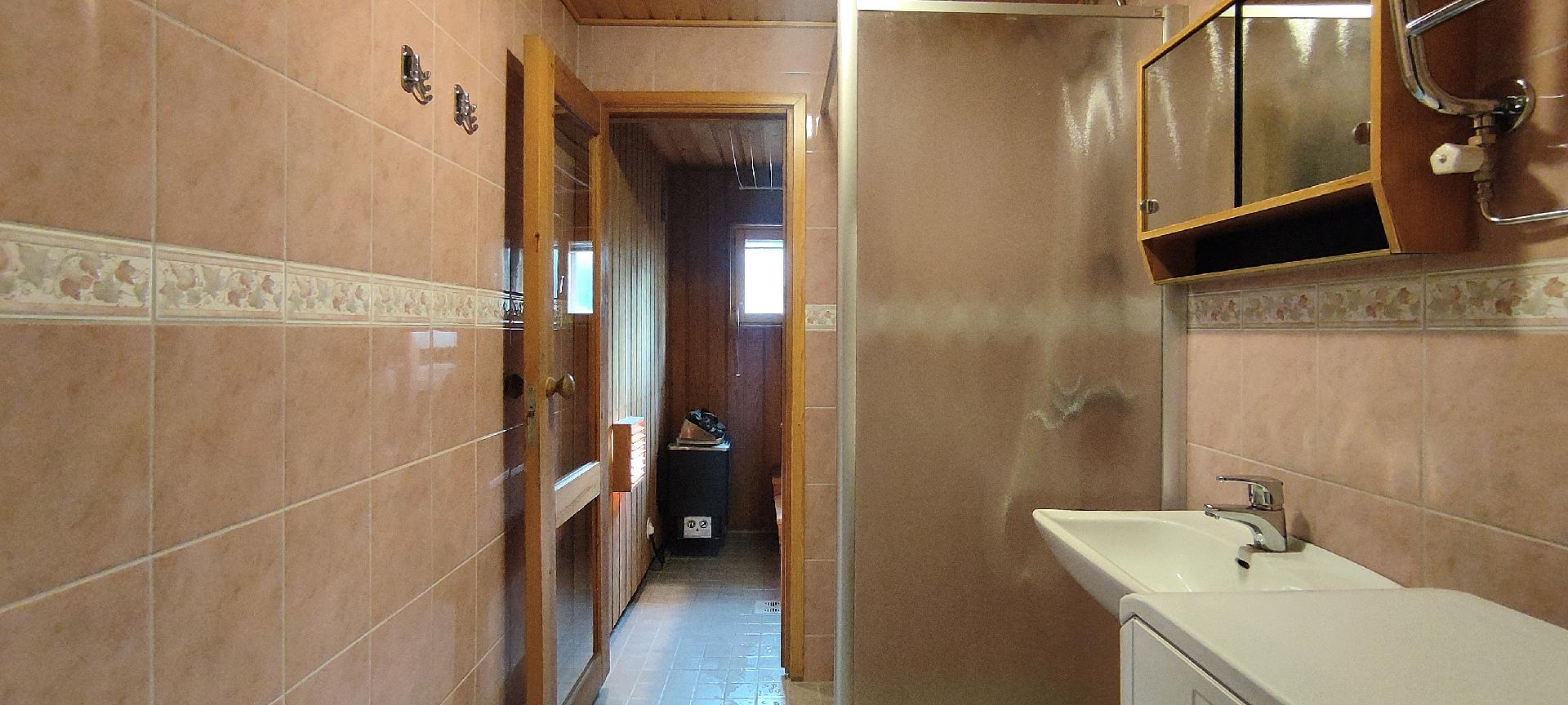 Kivikirveenkuja 3, Myyrmäki, Vantaa