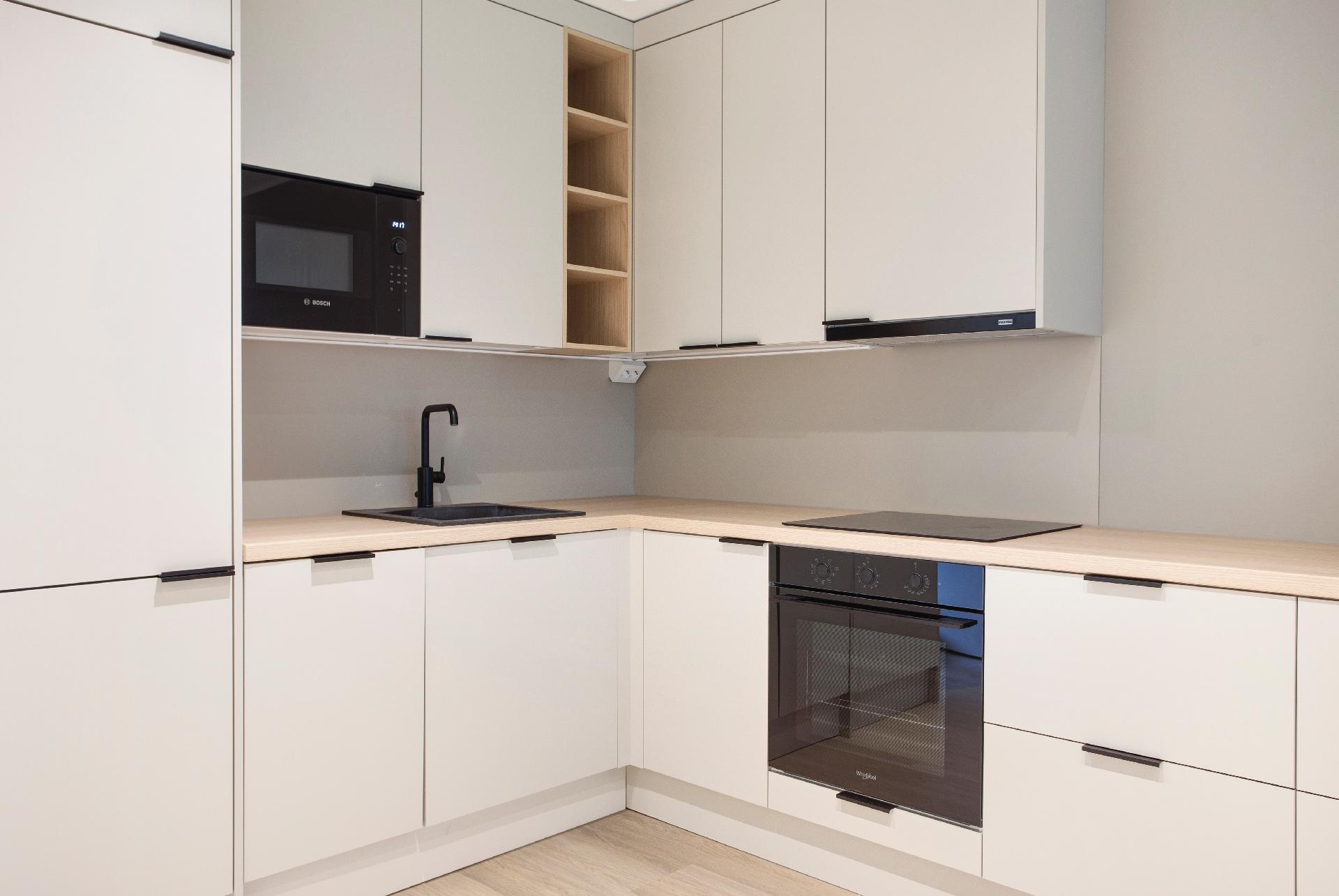 Lokkisaarentie 11, Vuosaari, Helsinki