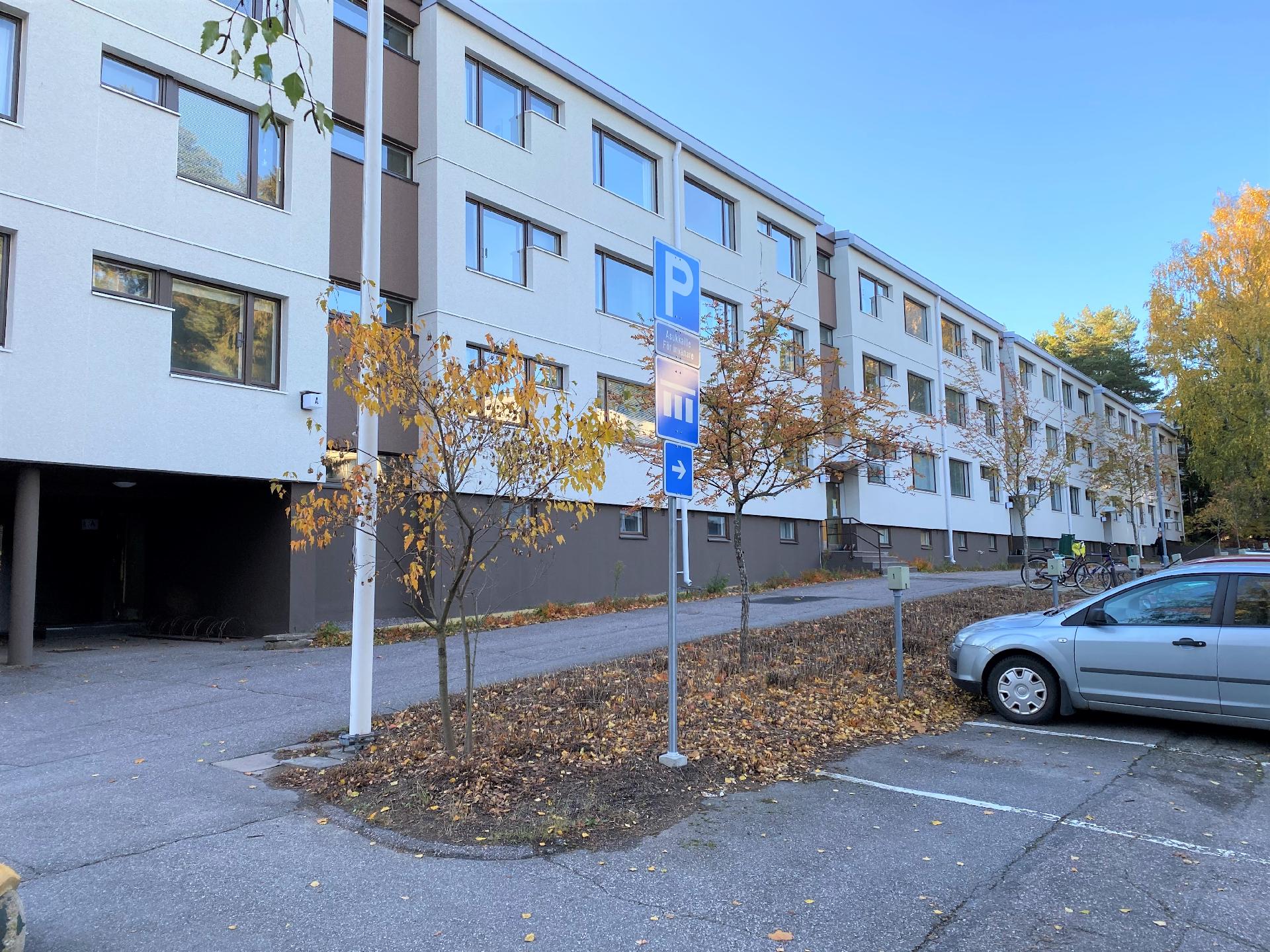 Lokkisaarentie 11, Vuosaari, Helsinki