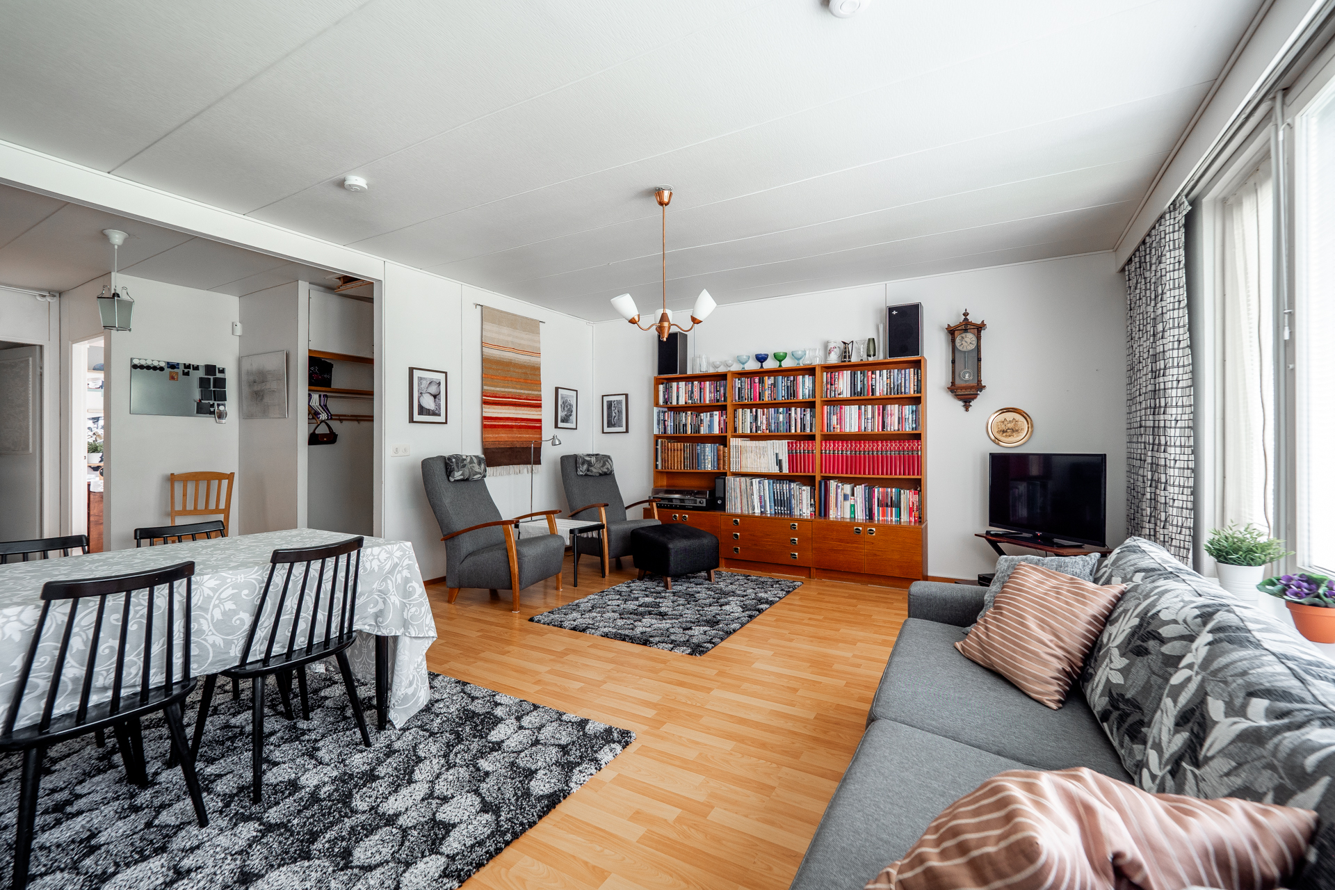 Emäpuuntie 74, Mustasuo, Oulu