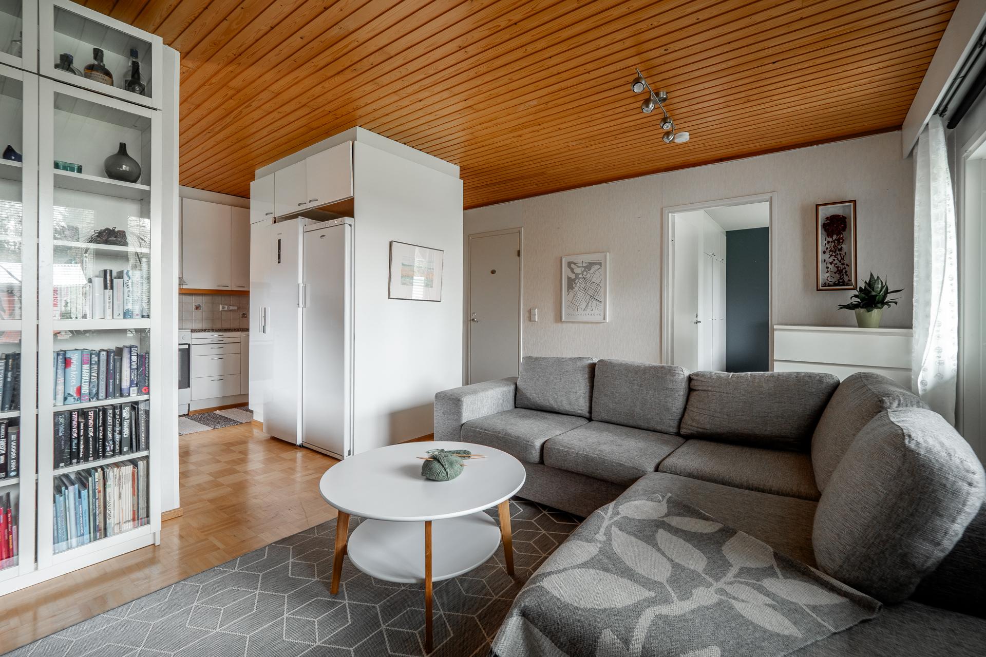 Merituulentie 3, Oulunsalo, Oulu