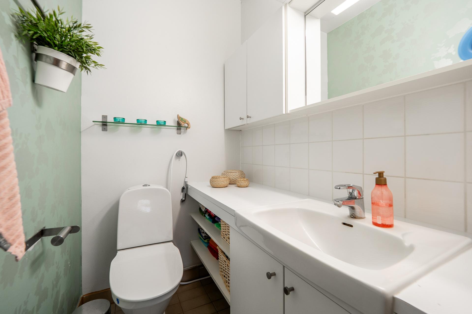 Merituulentie 3, Oulunsalo, Oulu