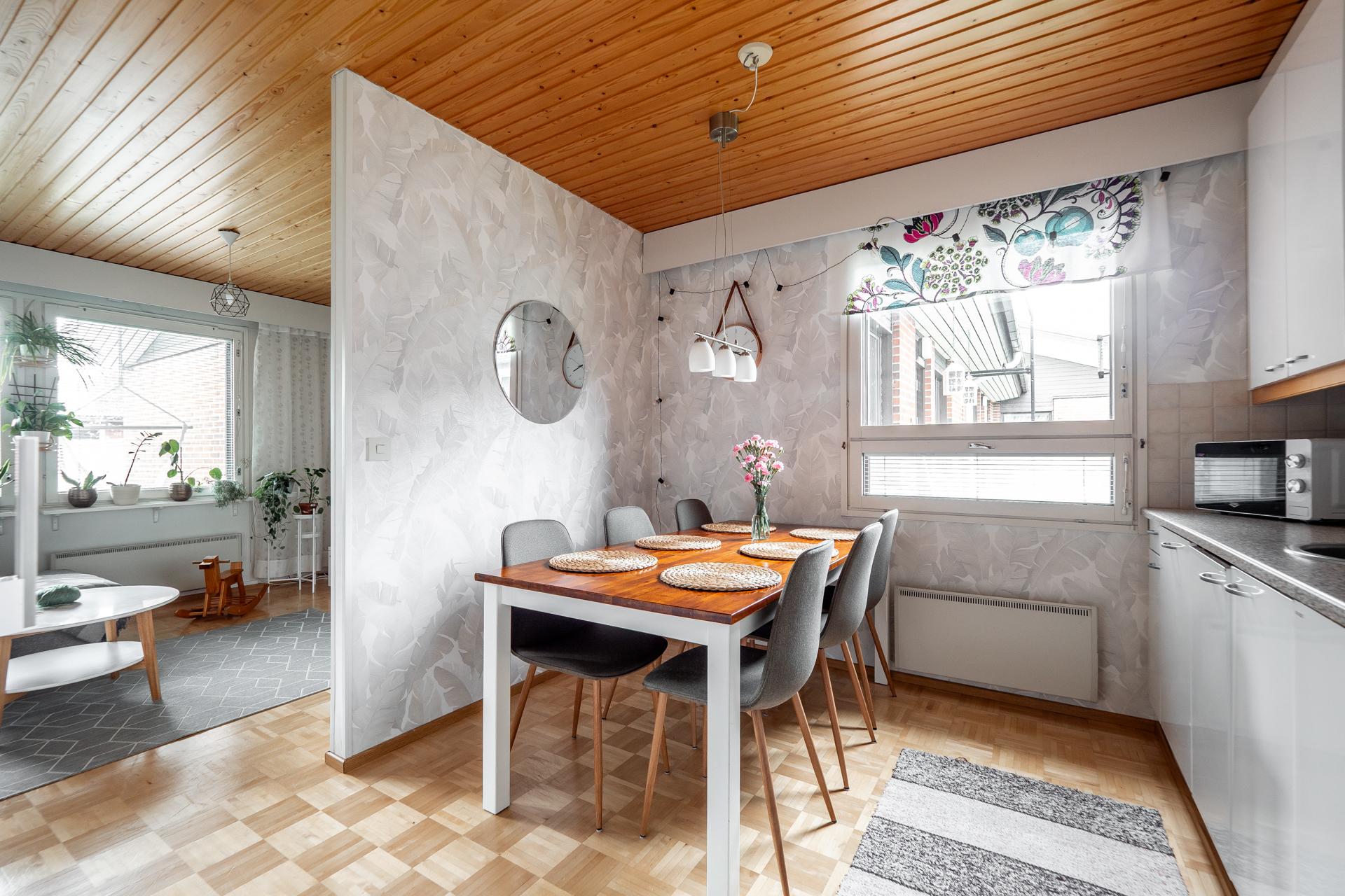 Merituulentie 3, Oulunsalo, Oulu