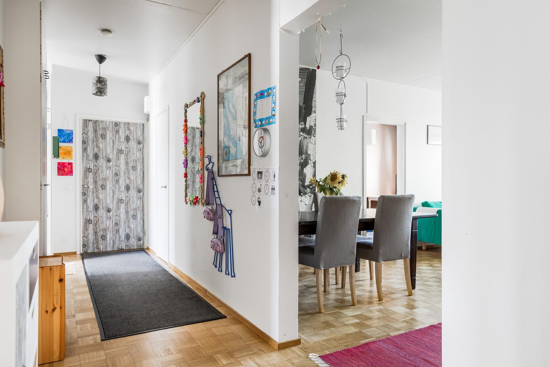 Haltiantie 8, Louhela, Vantaa