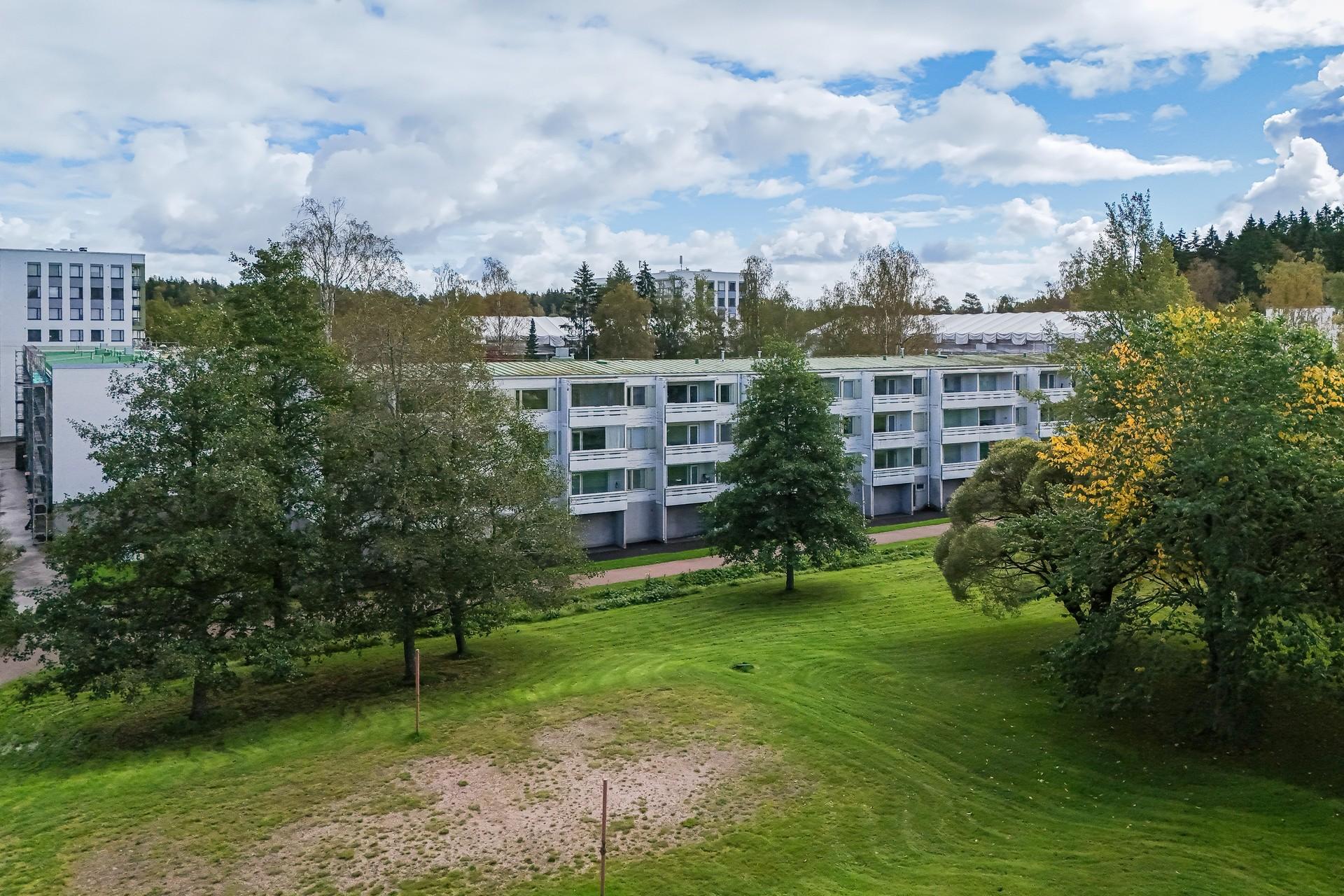 Haltiantie 8, Louhela, Vantaa