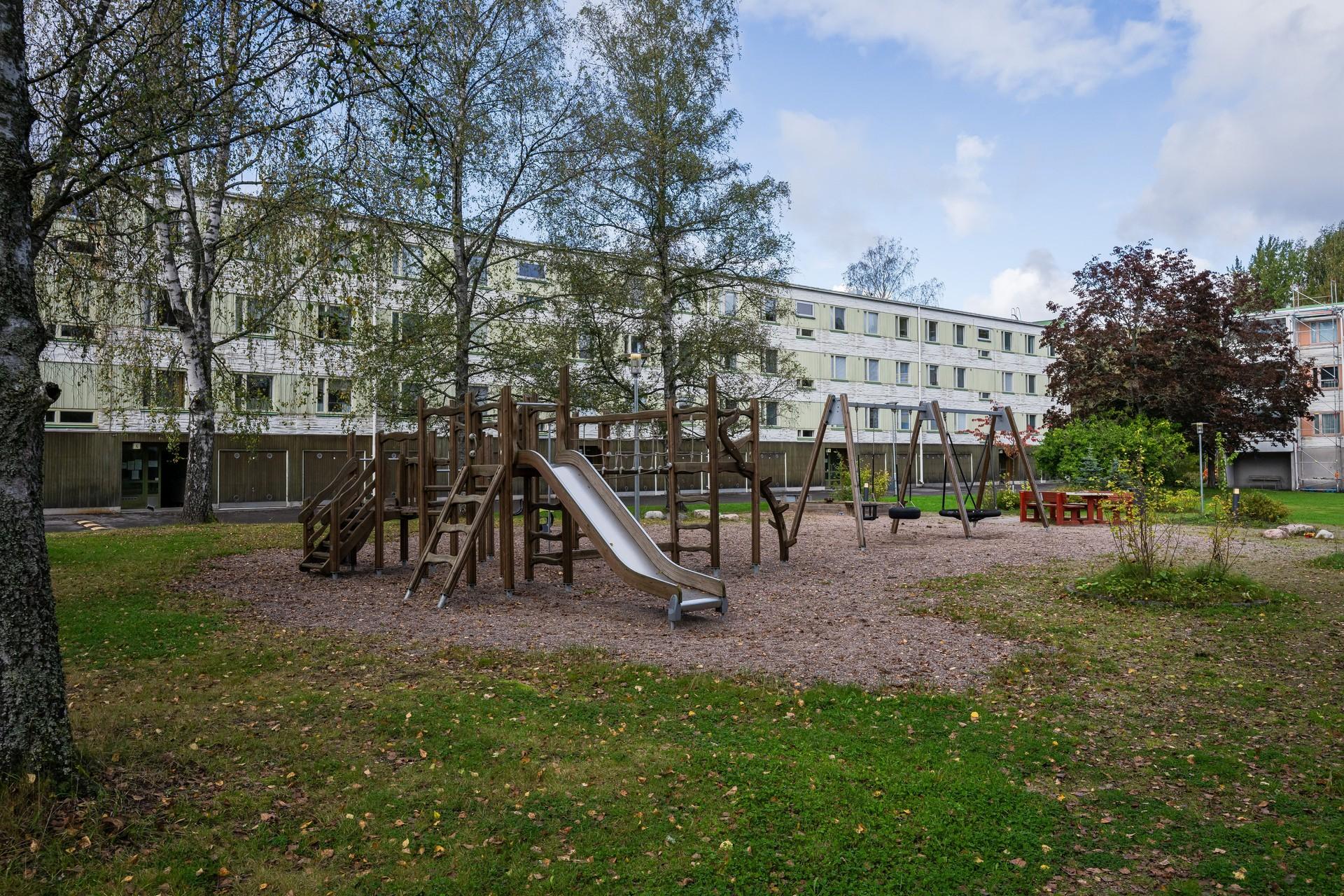 Haltiantie 8, Louhela, Vantaa