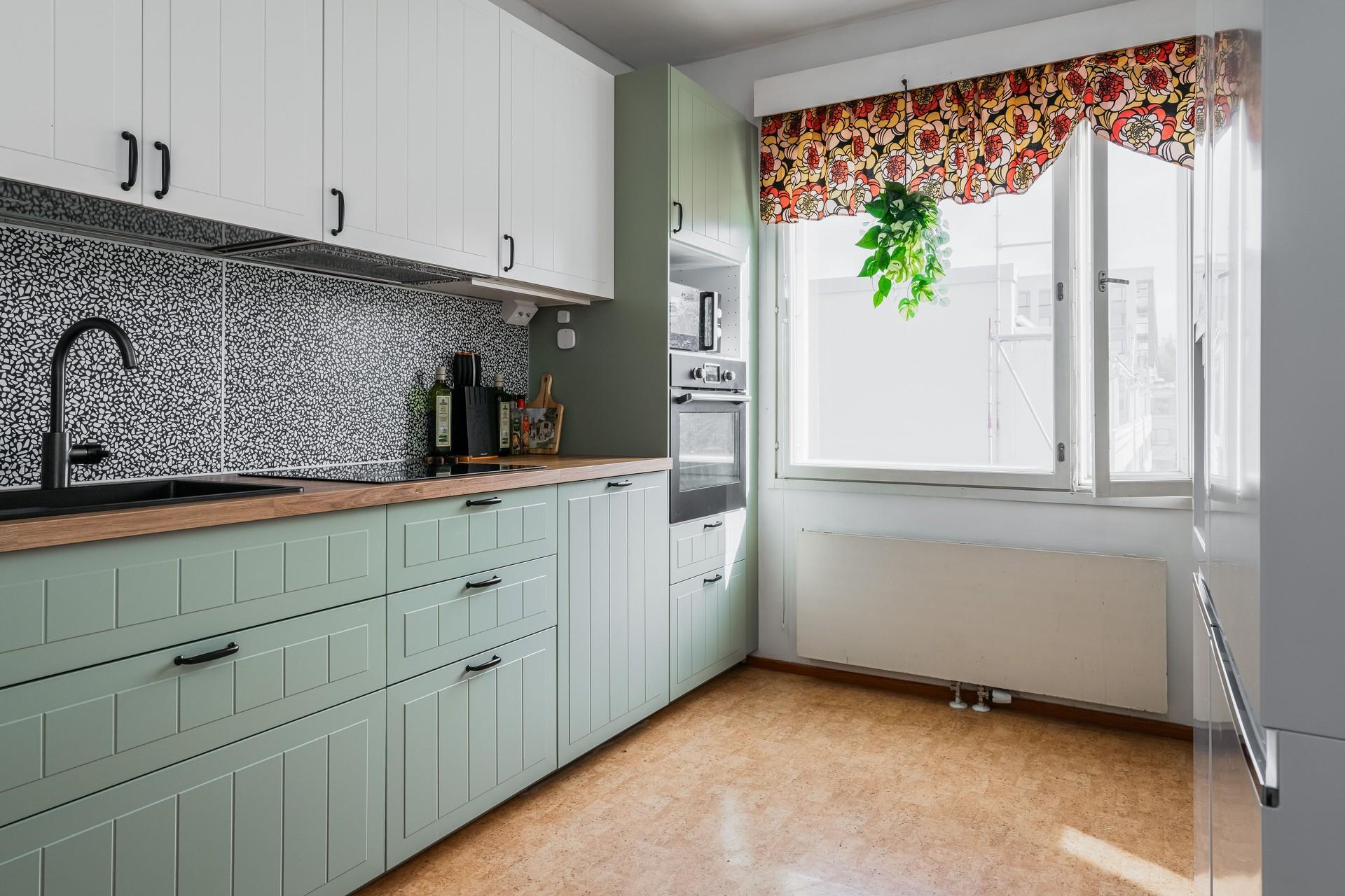 Haltiantie 8, Louhela, Vantaa