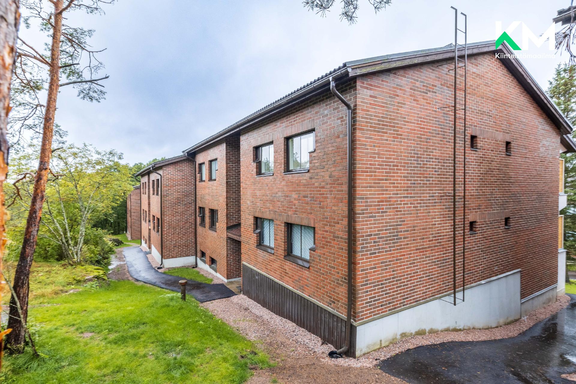 Vanha Kaarelantie 7, Kaivoksela, Vantaa