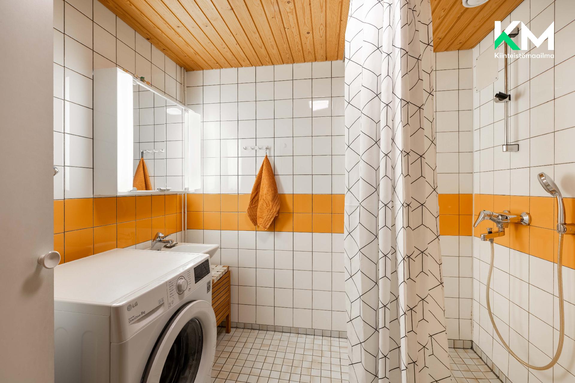 Vanha Kaarelantie 7, Kaivoksela, Vantaa