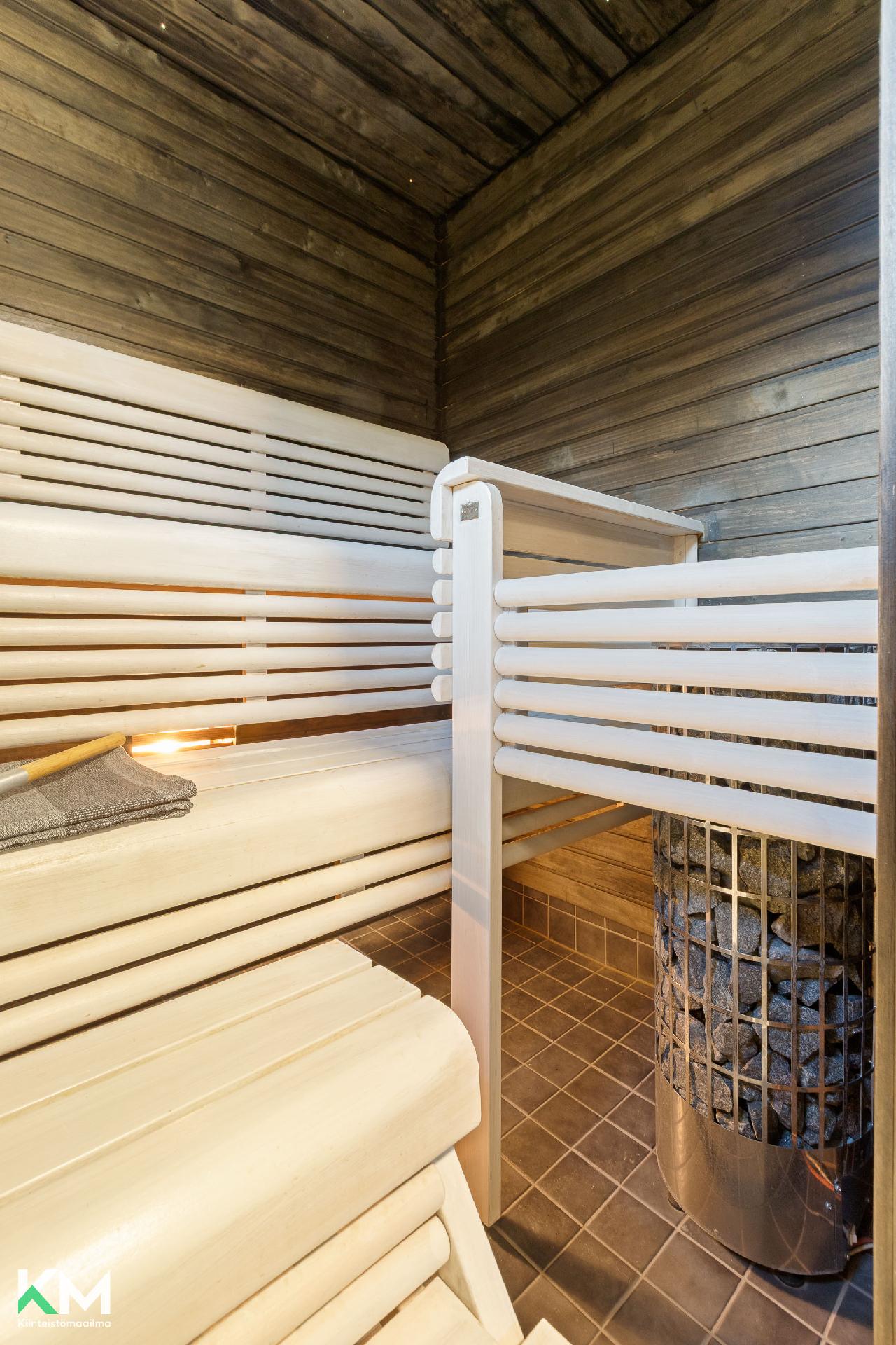 Roopentie 21, Herrala, Hollola