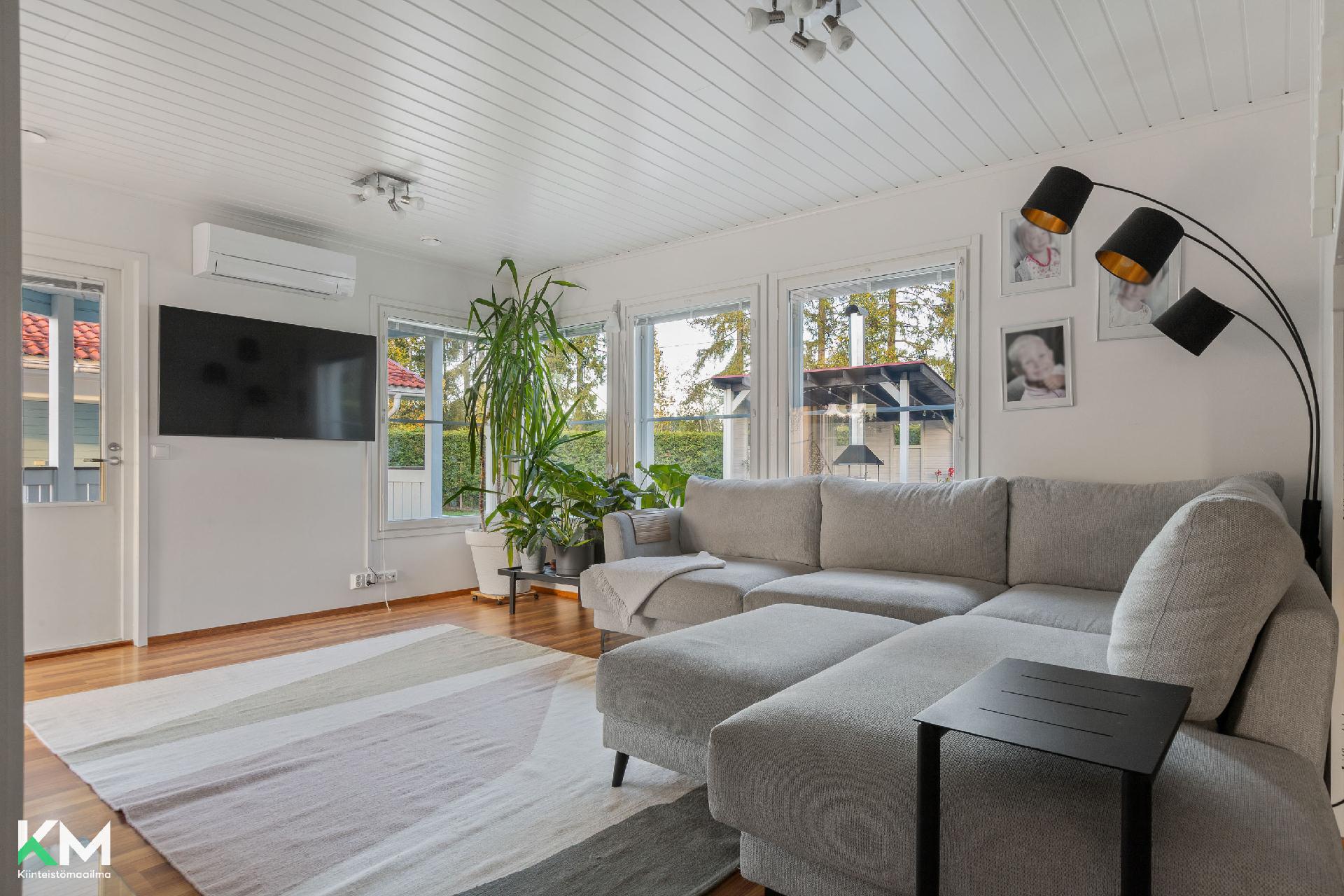 Roopentie 21, Herrala, Hollola