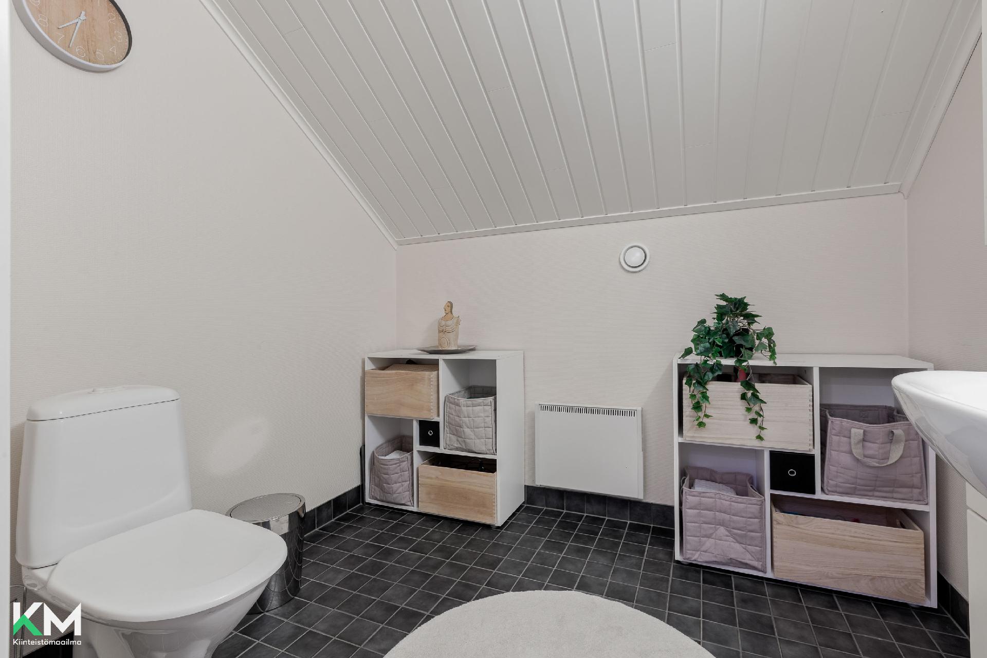 Roopentie 21, Herrala, Hollola