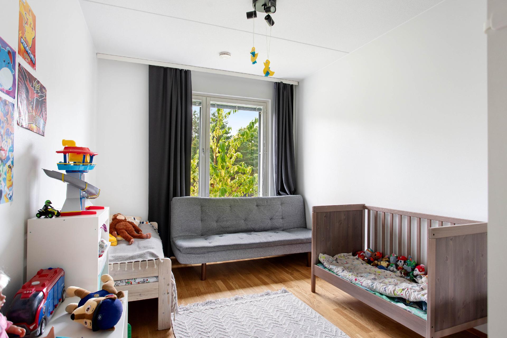 Klovinportti 2, Mankkaa, Espoo