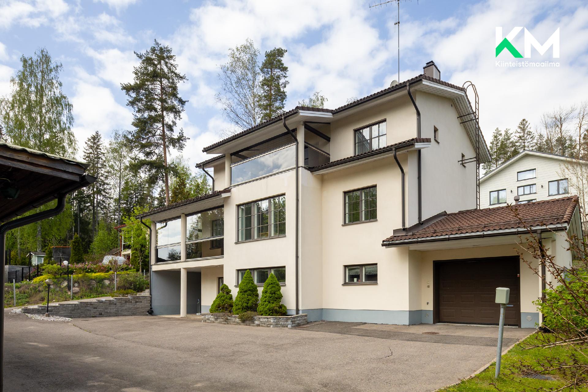 Kuusimäentie 13, Kuninkaanmäki, Vantaa