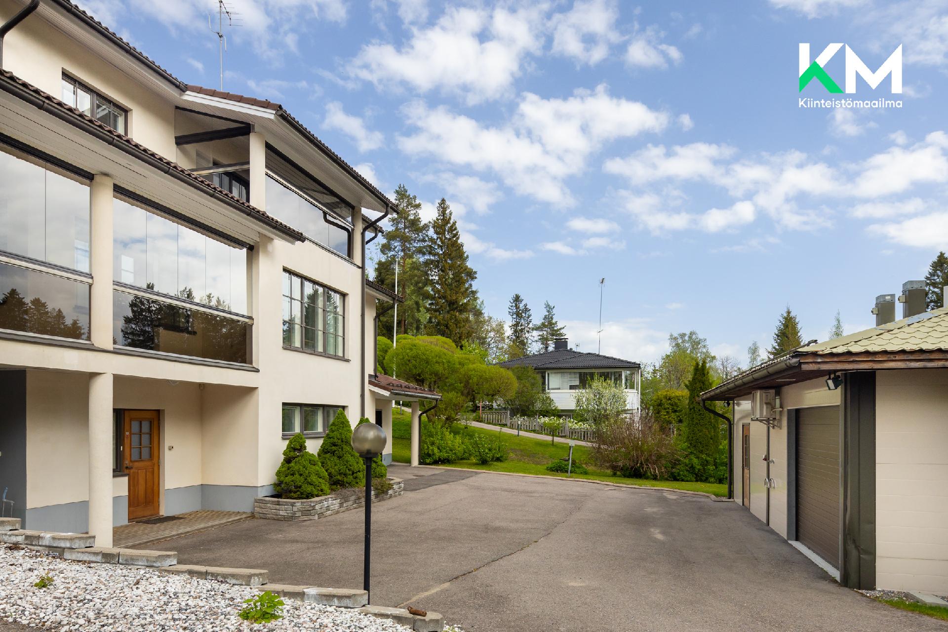 Kuusimäentie 13, Kuninkaanmäki, Vantaa