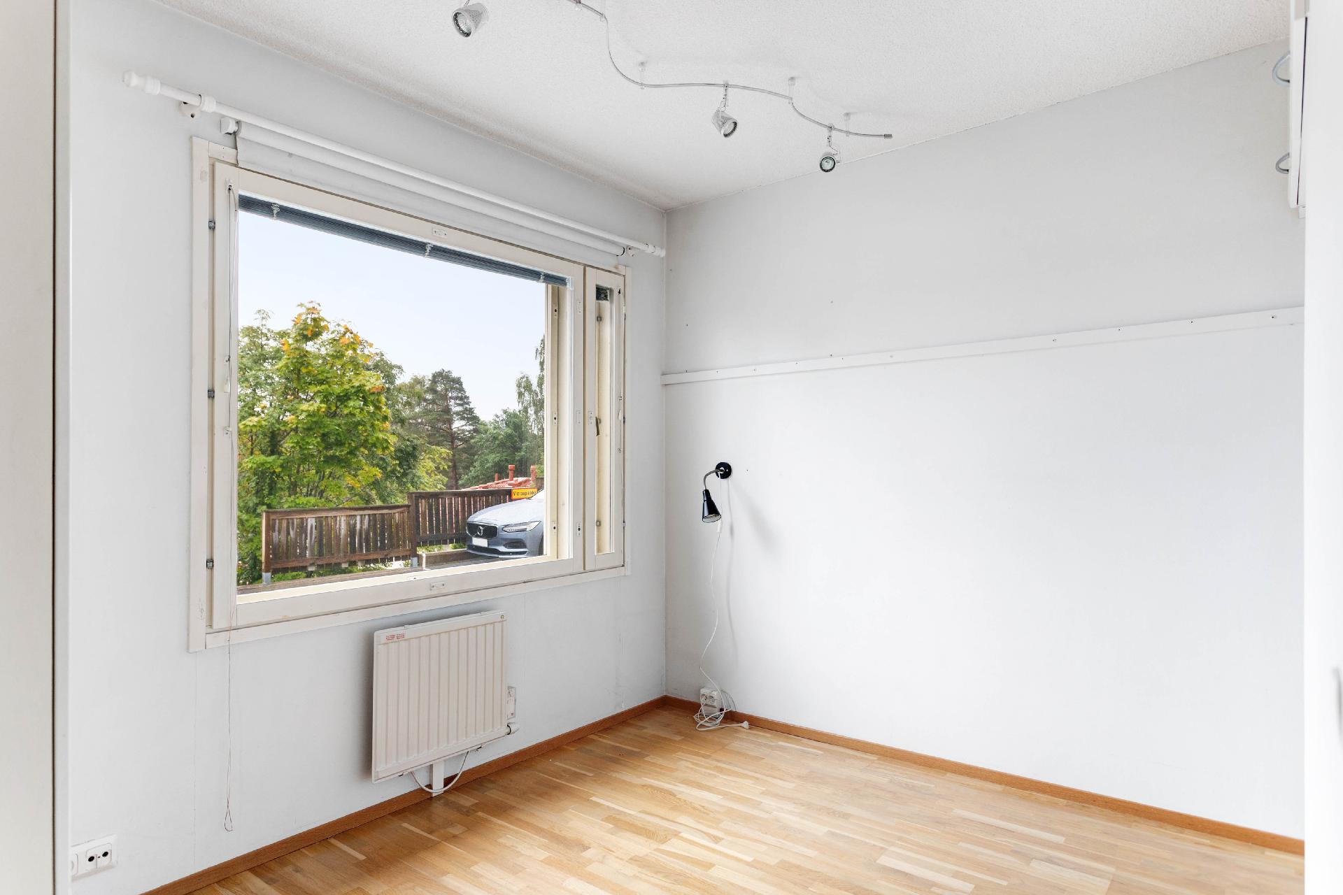 Mankkaanrinne 8, Mankkaa, Espoo