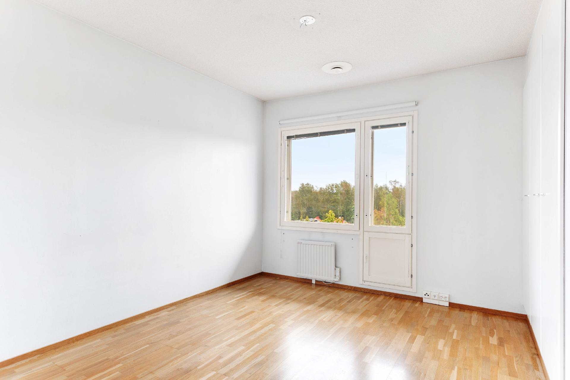 Mankkaanrinne 8, Mankkaa, Espoo