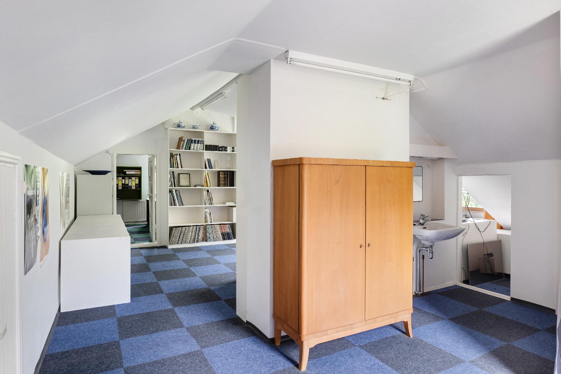 Yläkerta on avonaista tilaa