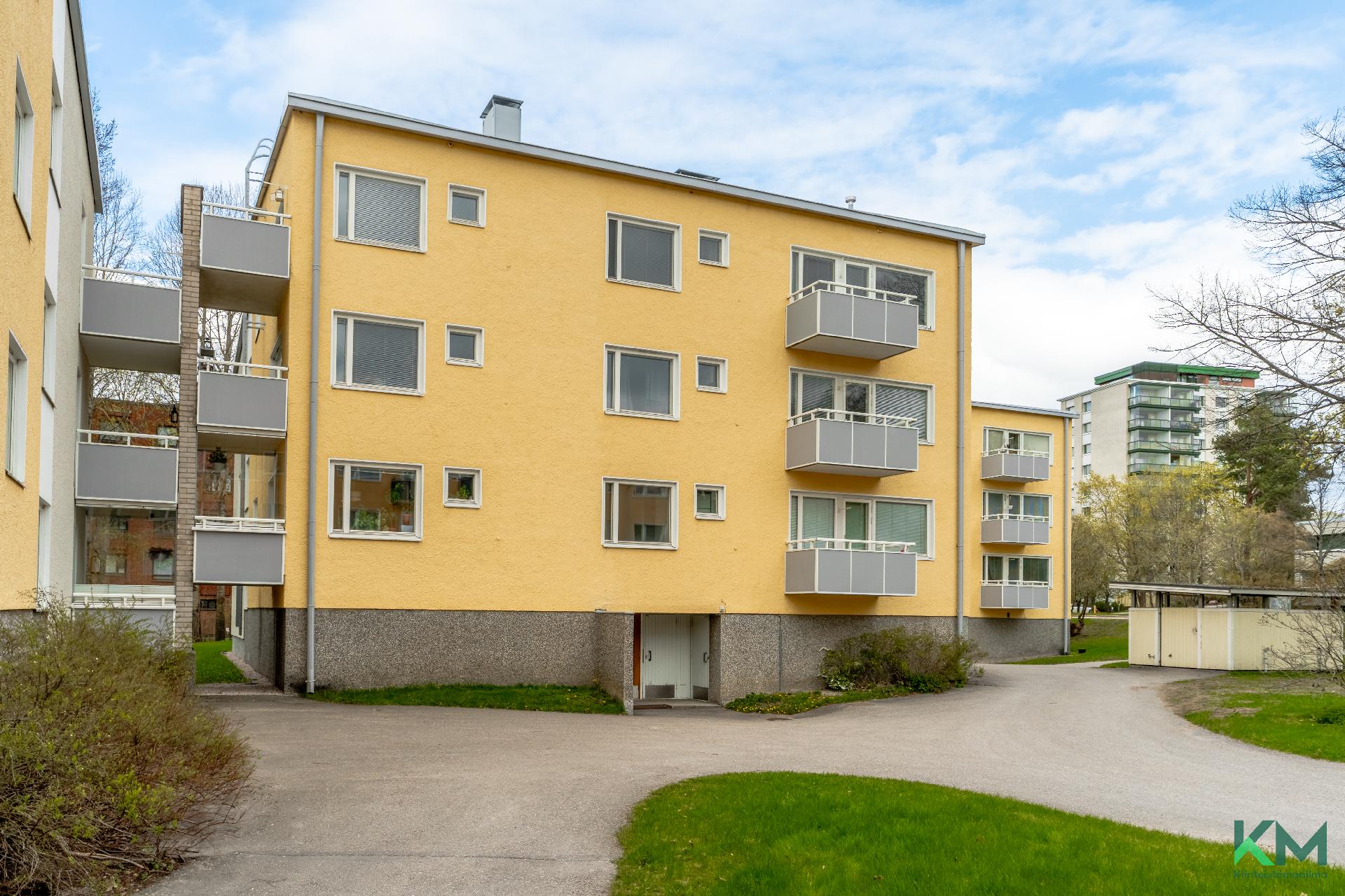 Konalantie 12, Pitäjänmäki, Helsinki