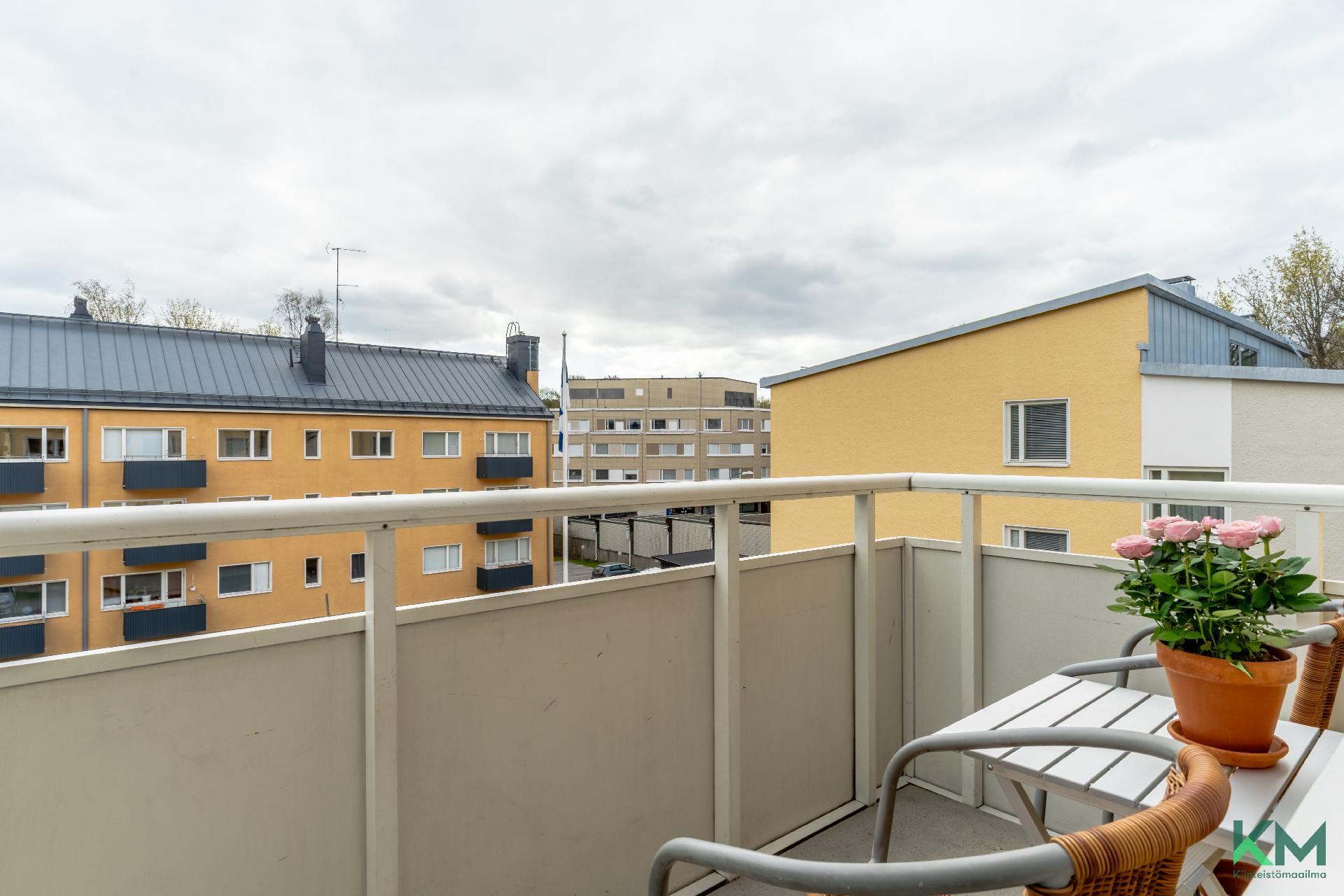 Konalantie 12, Pitäjänmäki, Helsinki